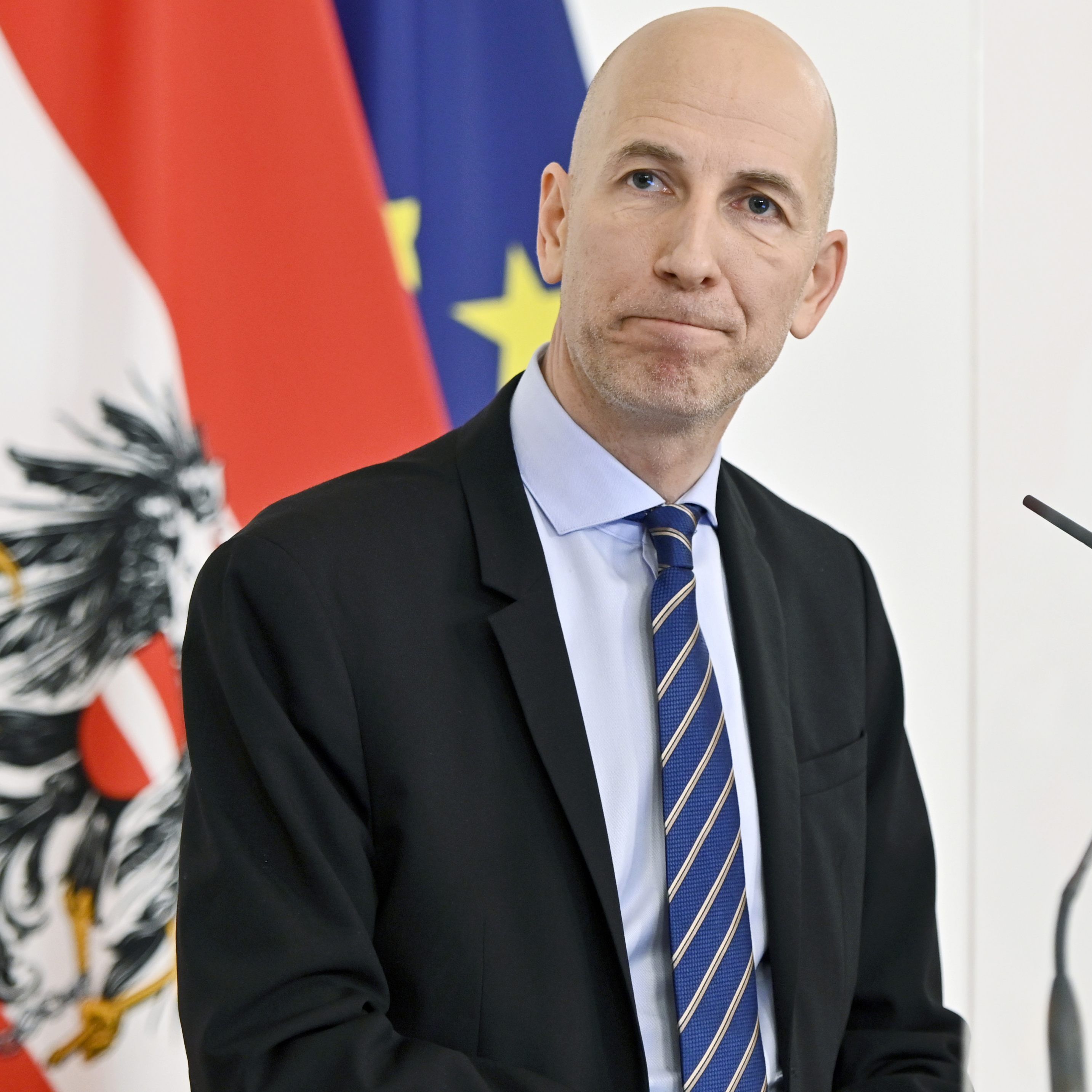 Aschbacher-Rücktritt: Kocher Arbeitsminister, Raab.Familienministerin