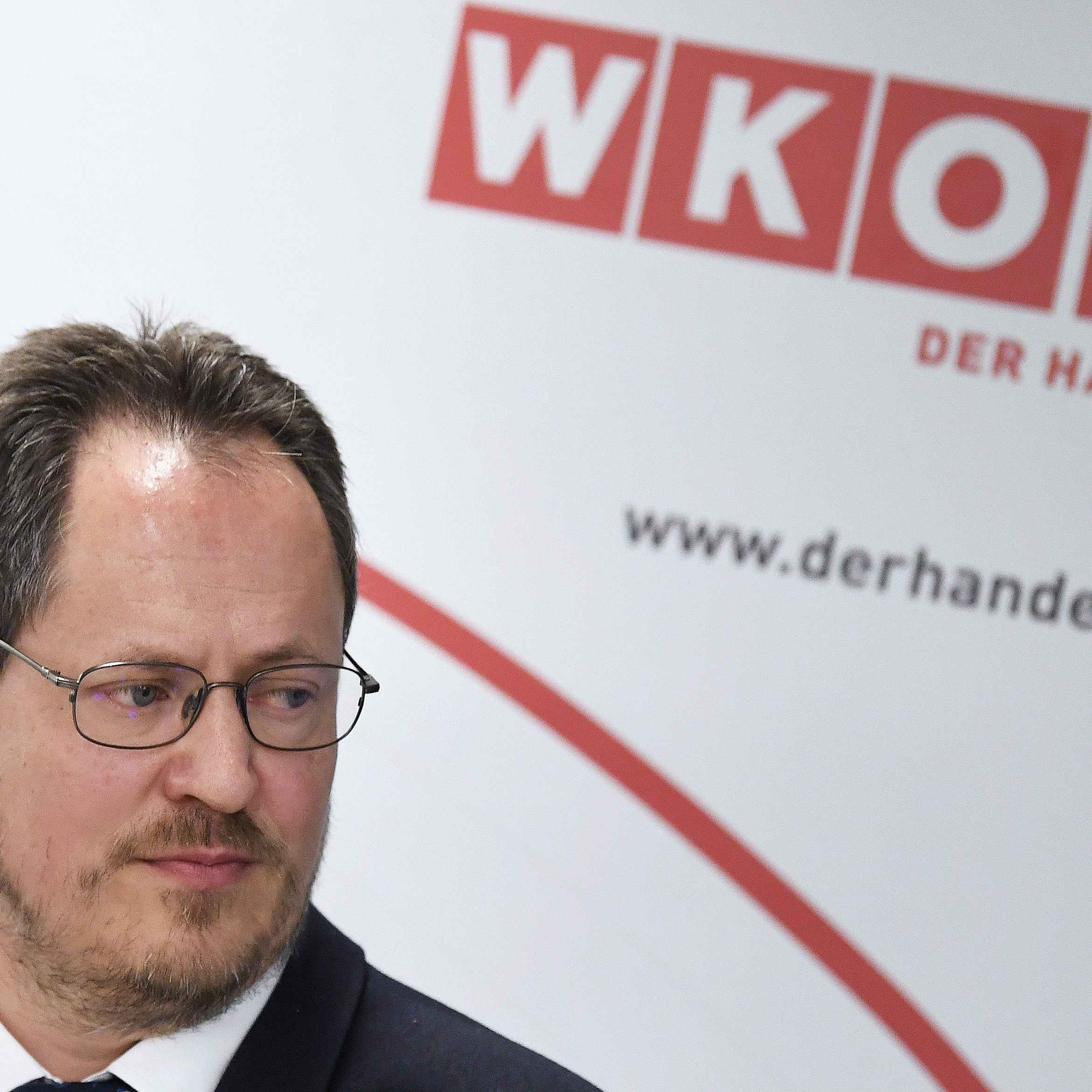 Schäden durch die aktuellen Schließungen seien "teilweise irreparabel".