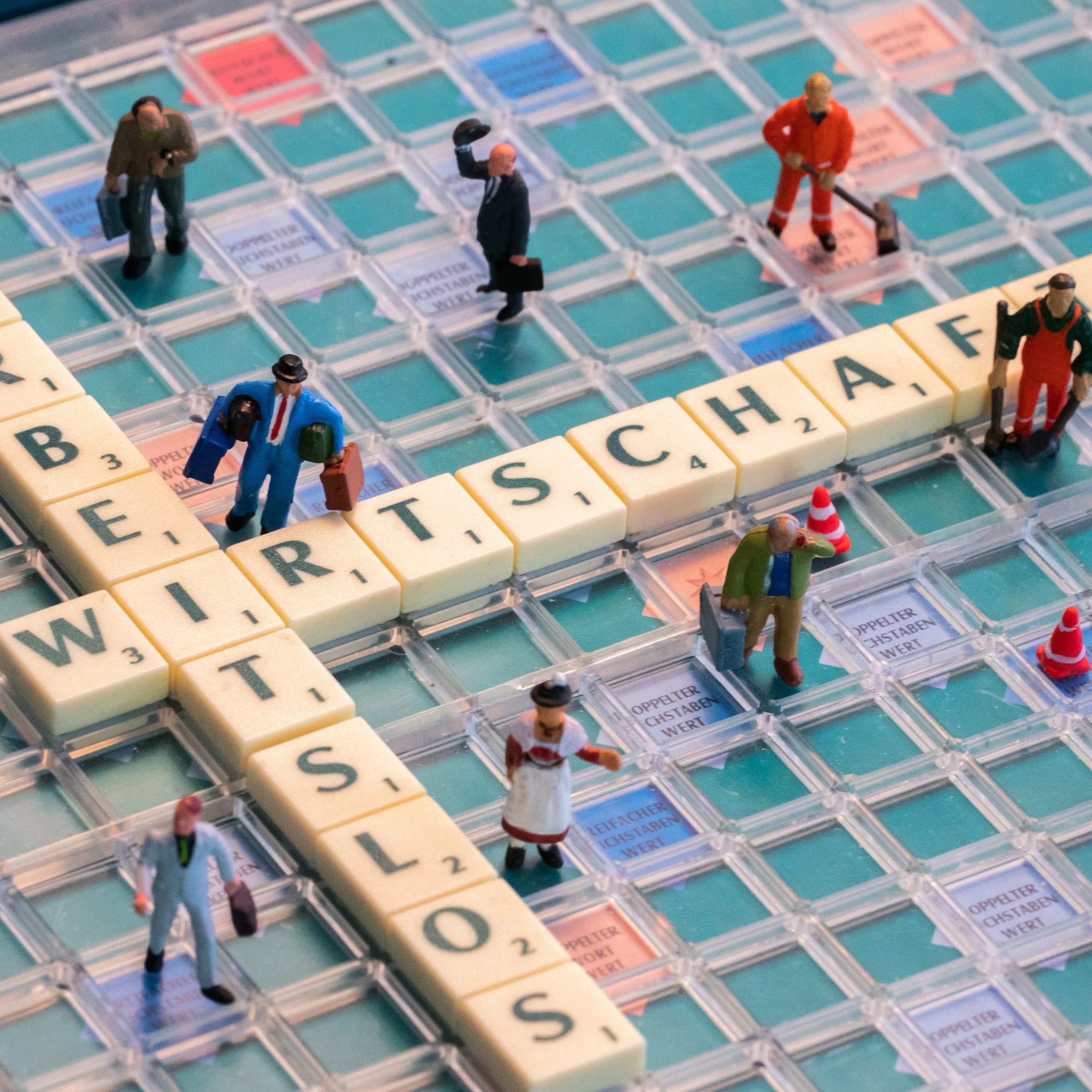 Über ein Viertel mehr Arbeitslose und Schulungsteilnehmer als vor einem Jahr.