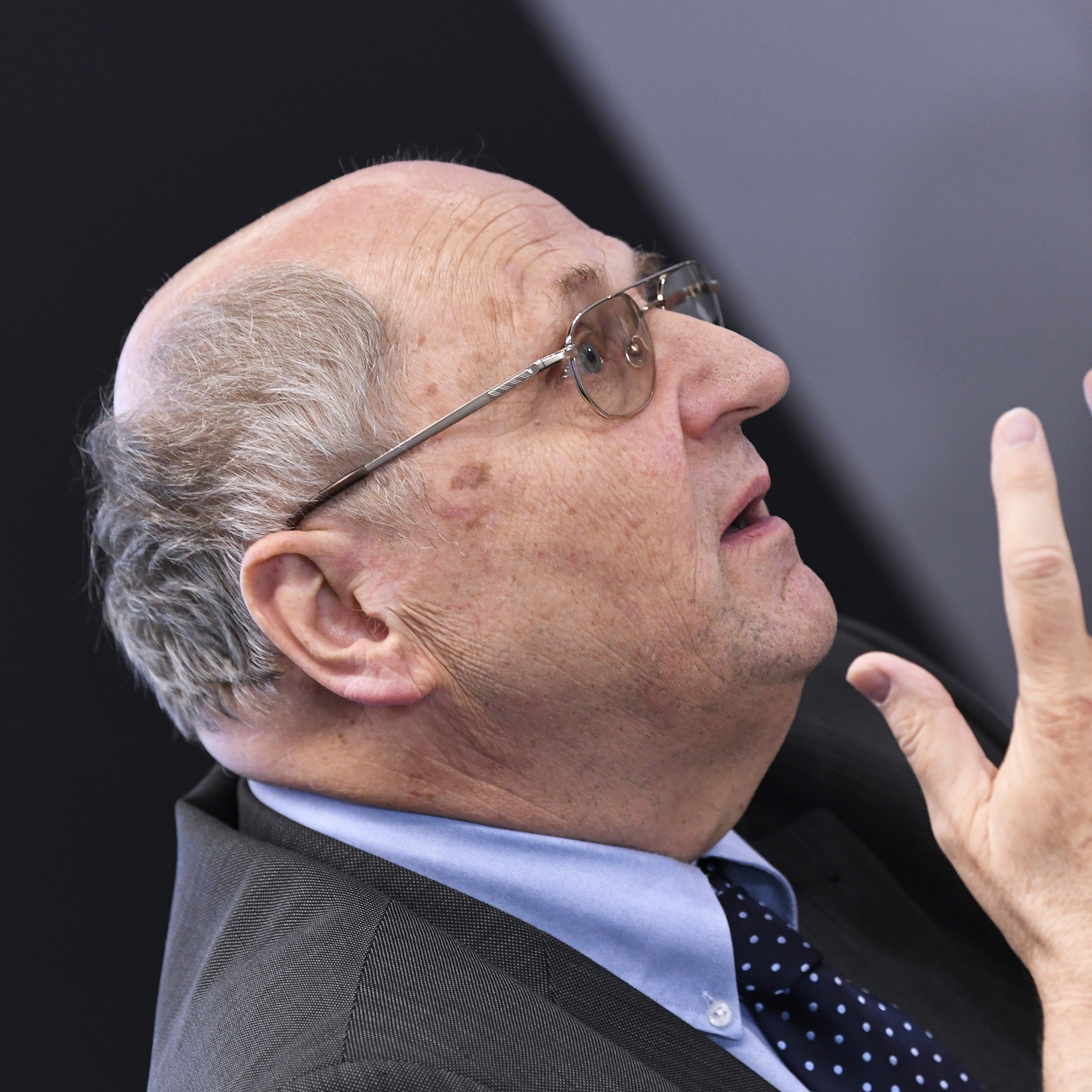 Der Wifo-Chef sieht den BIP-Anstieg durch einen weitere Verlängerung des Lockdowns gefährdet.