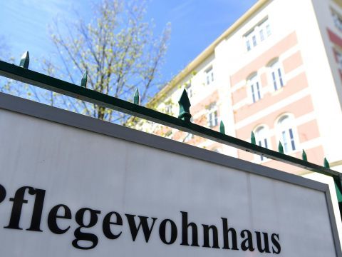In den Alten- und Pflegeheimen soll schon bald die Durchimpfung erreicht werden. In den Alten- und Pflegeheimen soll schon bald die Durchimpfung erreicht werden.