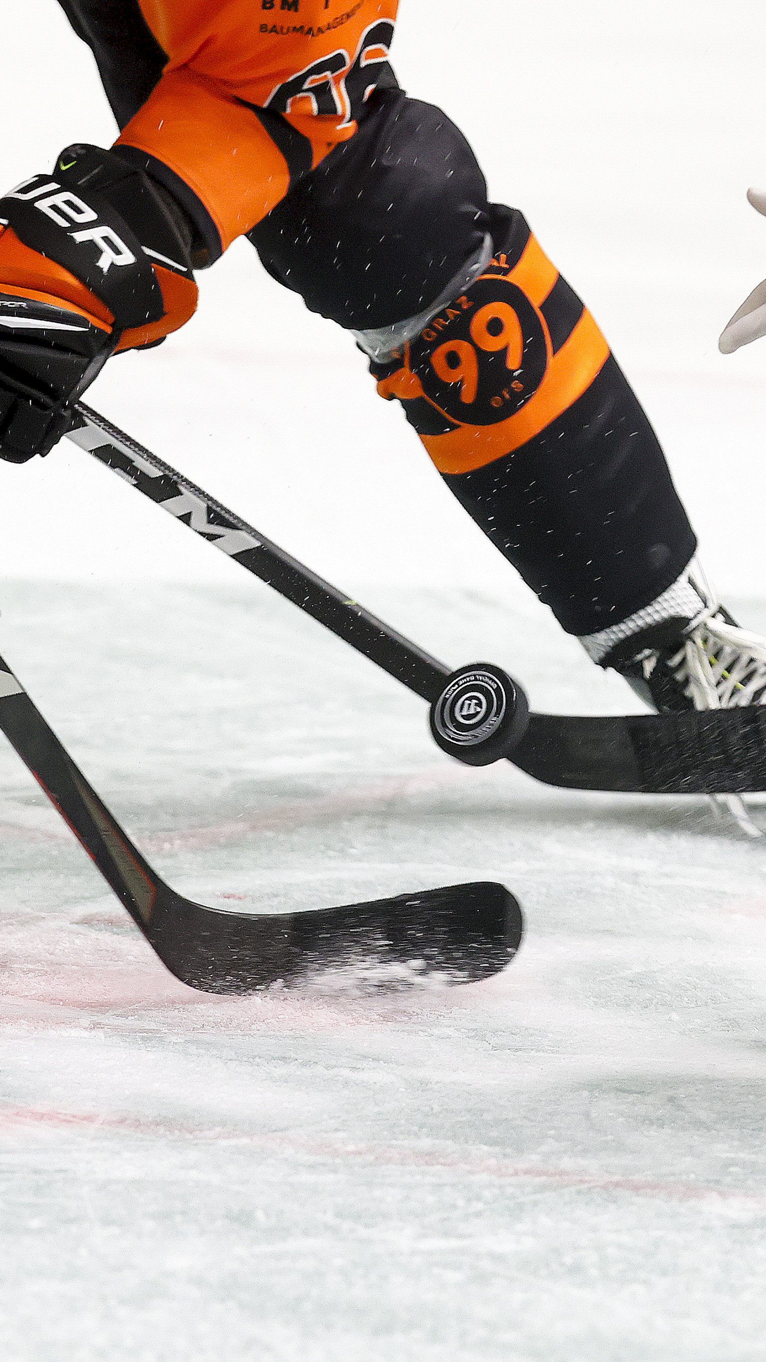 So starteten die Eishockey-Teams ins neue Jahr.