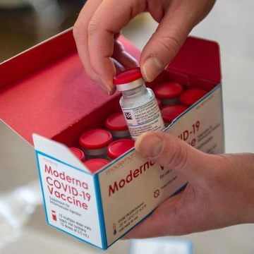 Auch der Coronavirus-Impfstoff von Moderna wurde nun in der EU zugelassen.