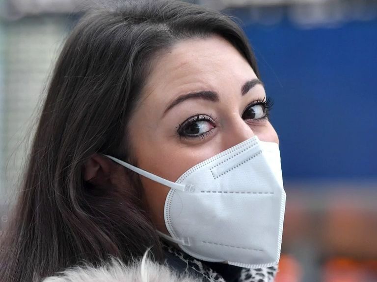 Bei Hofer gibt es ab Donnerstag FFP2-Masken.