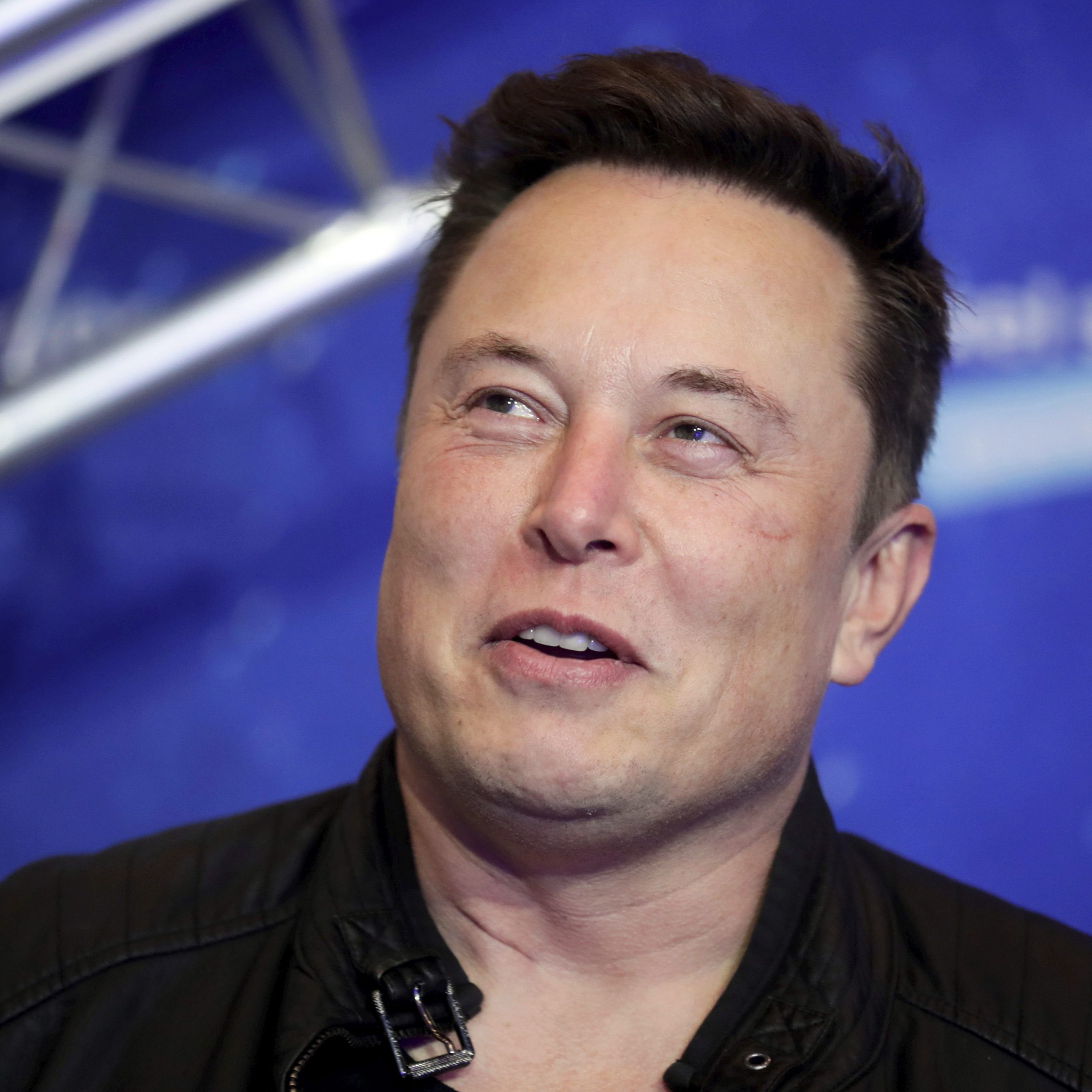 Elon Musk ist der reichste Mensch der Welt.