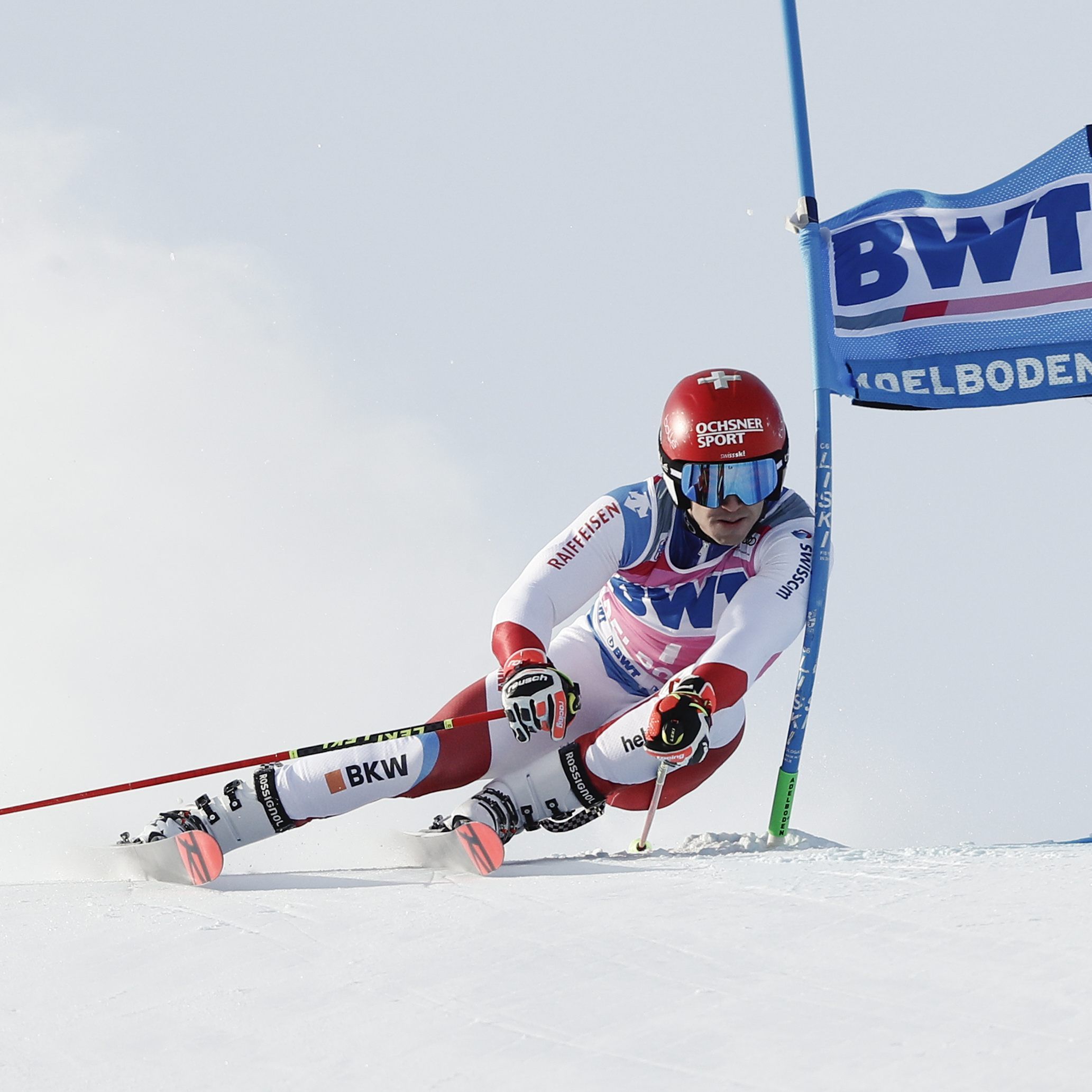 Meillard führt im ersten RTL-Durchgang in Adelboden.