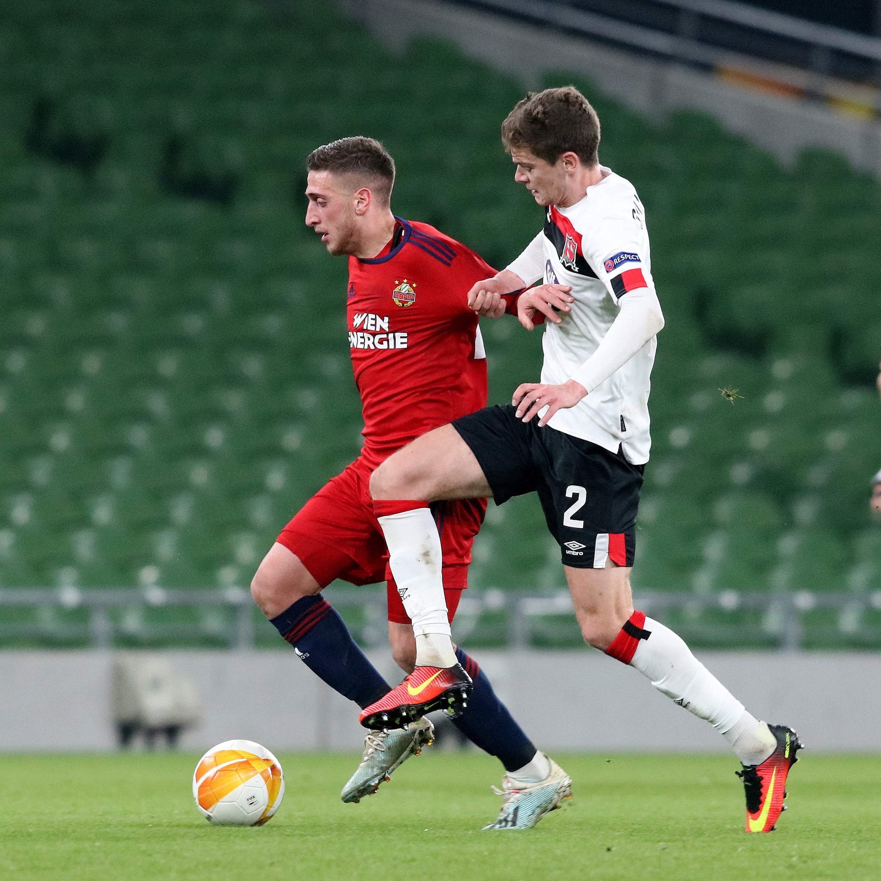 Ibrahimoglu (l) wechselt in die Niederlande.