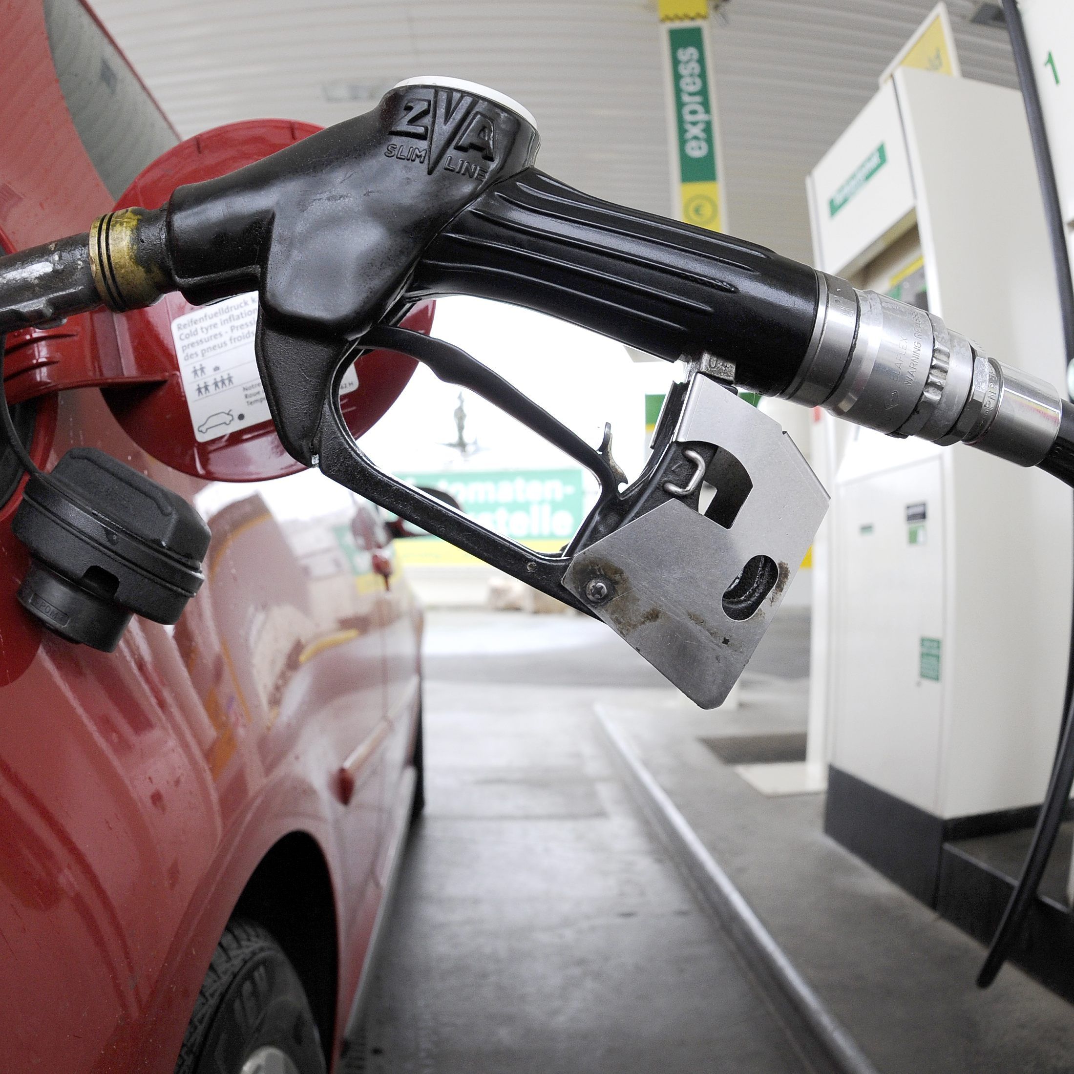 Sinkende Ölpreise drückten die Inflation deutlich.