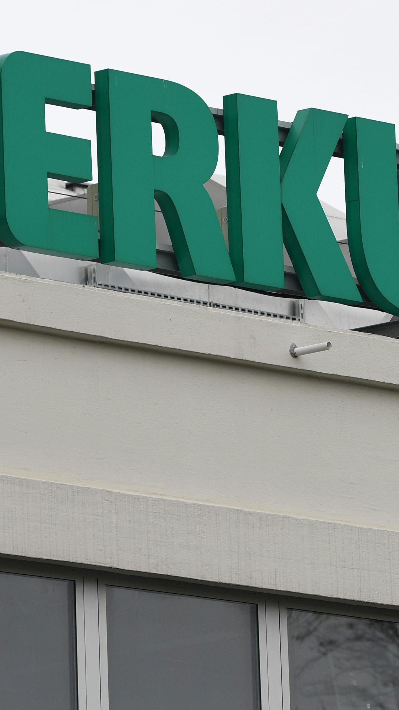 Merkur wird zu "Billa Plus".