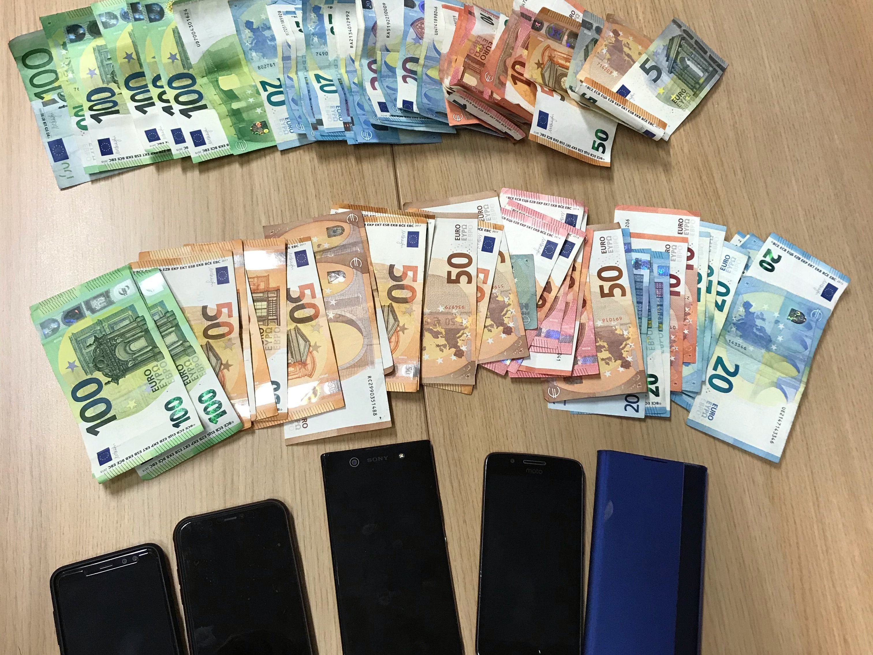Am Mittwoch fand die Zugriffsaktion statt. Am Mittwoch fand die Zugriffsaktion statt.