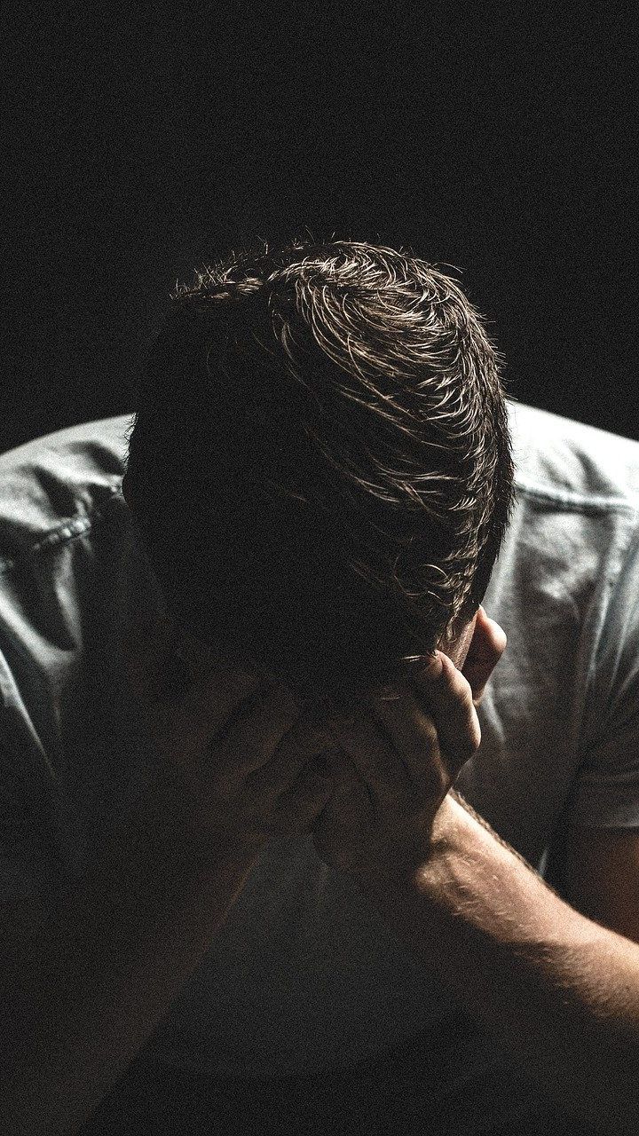 Junge Arbeitskräfte im Alter zwischen 20 und 24 Jahren waren im Krisenjahr 2020 besonders stark betroffen.