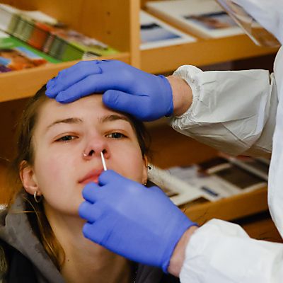 Deutschlands Corona-Tester finden weniger Infizierte