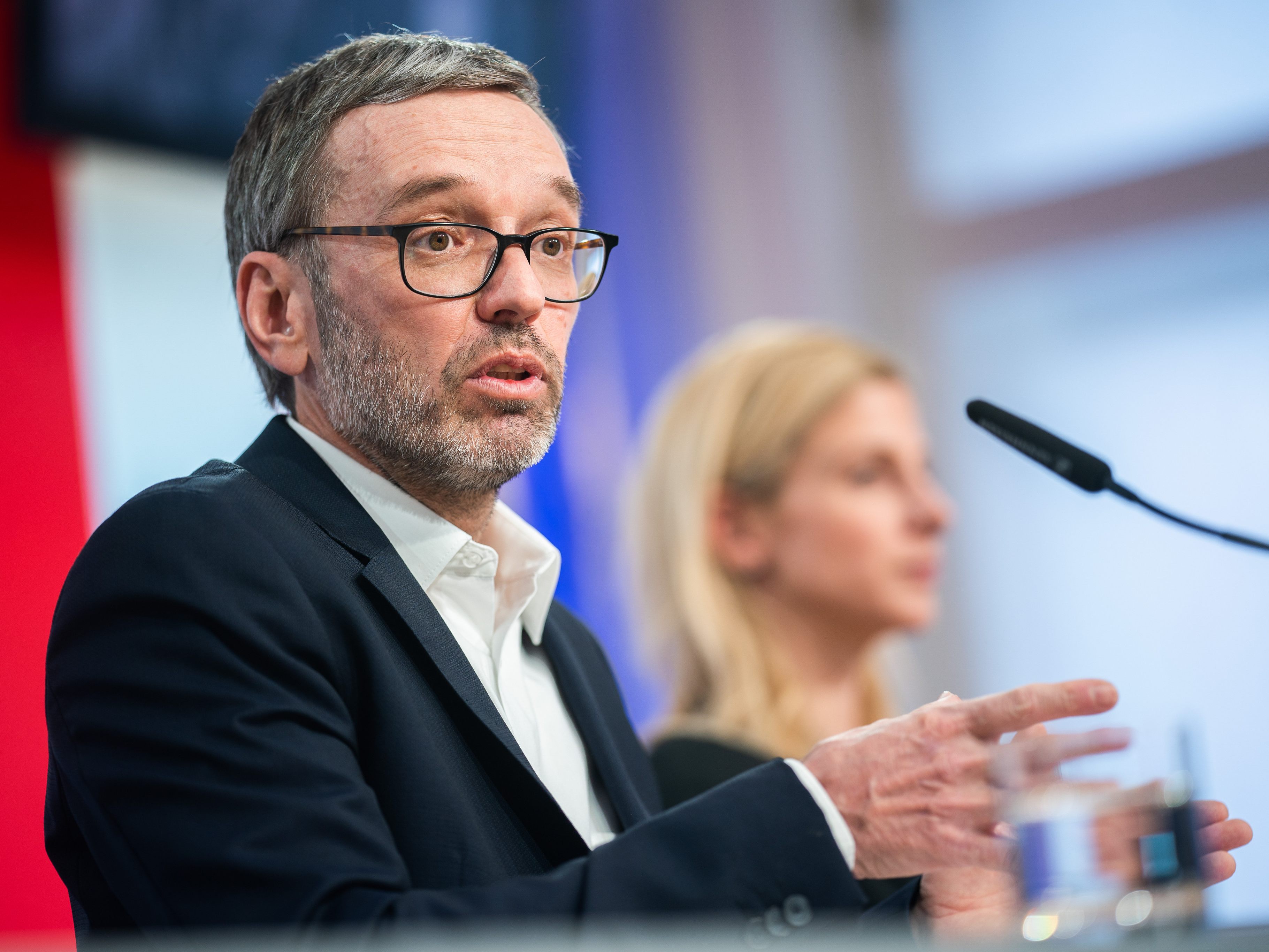 Kickl ortet "Friseur-Apartheid" und "Quälen von Kindern" wegen Schultests.