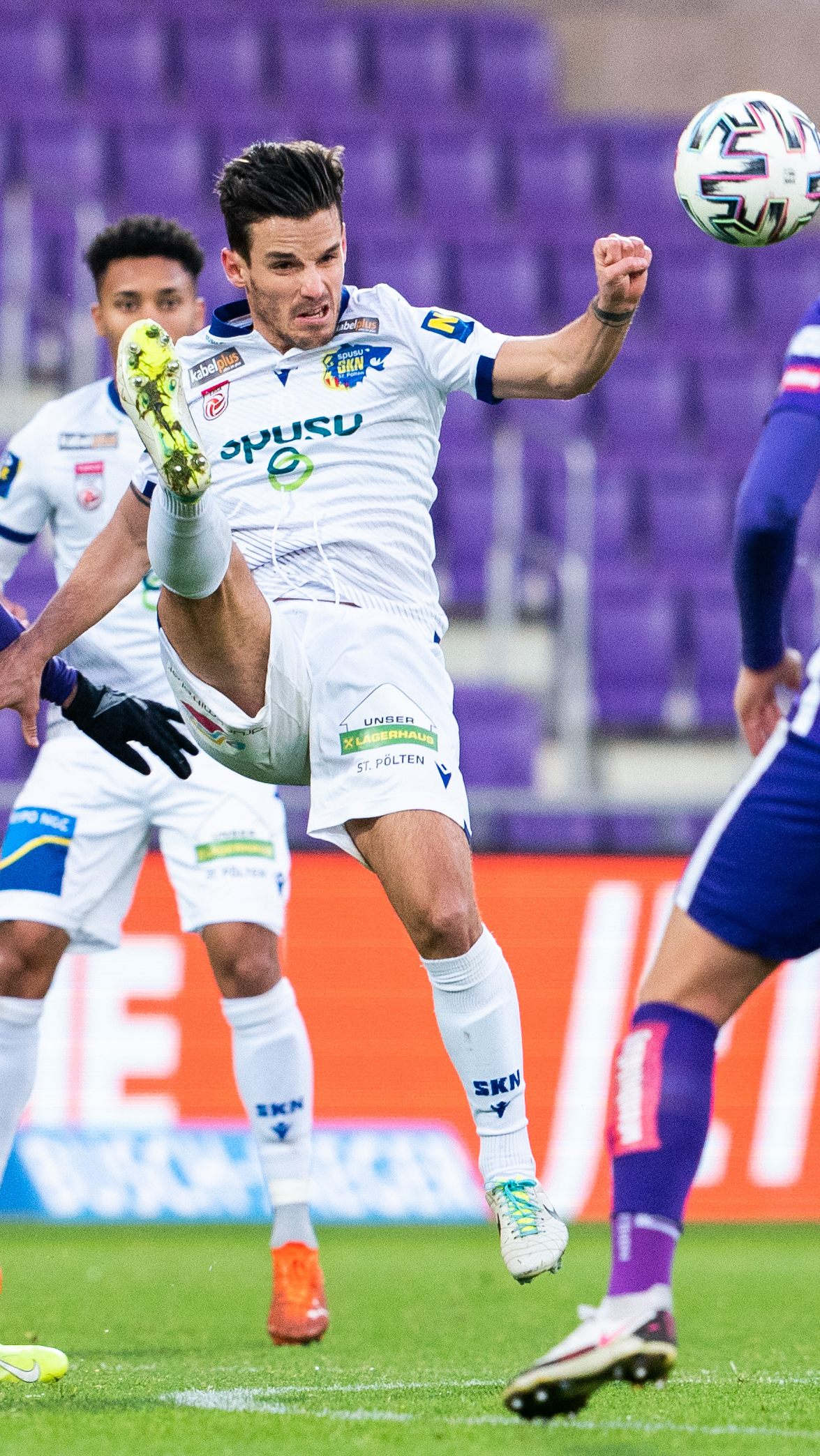 LIVE-Ticker zum Spiel SKN St. Pölten gegen Austria Wien ab 14.30 Uhr.