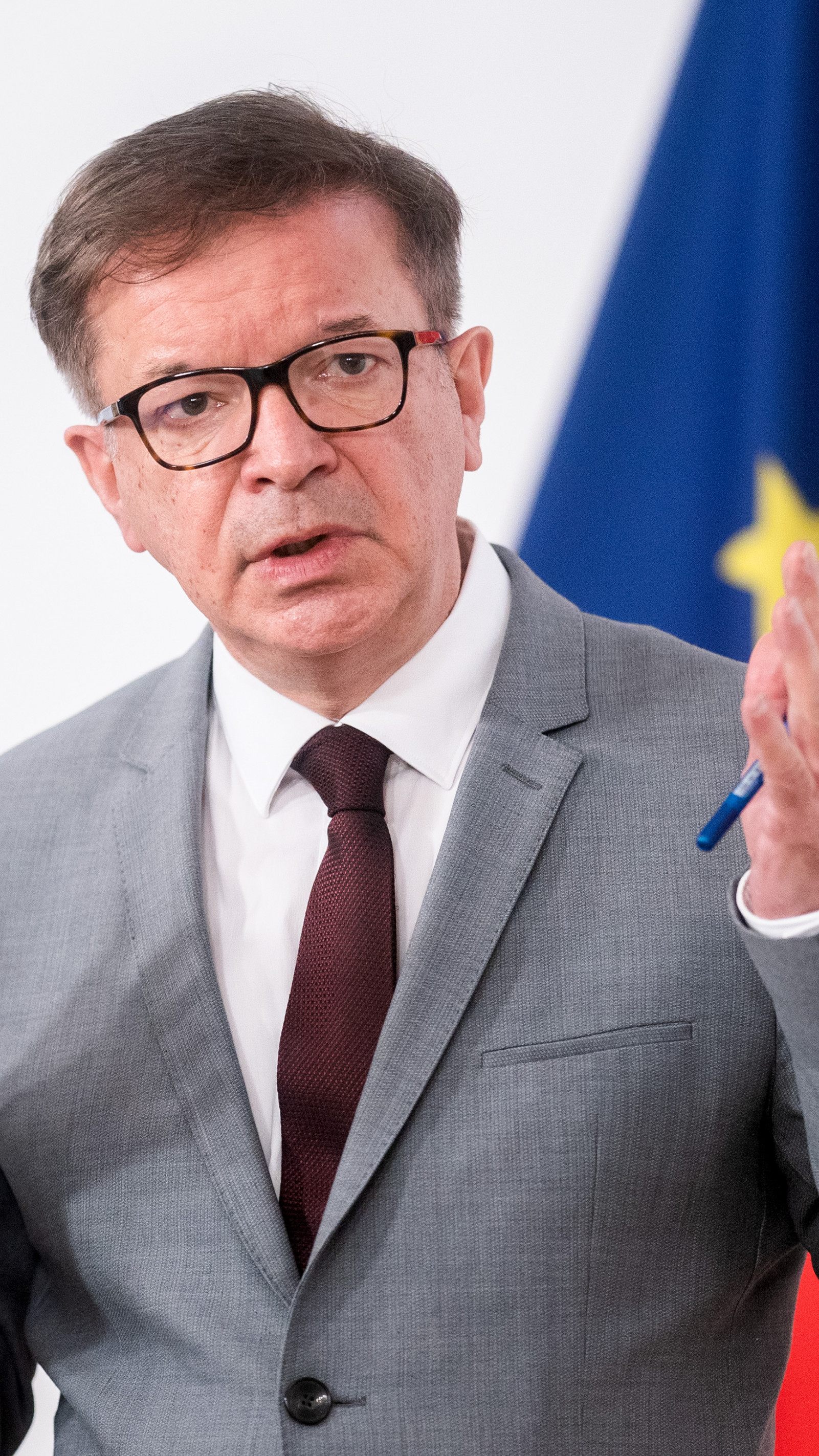 Laut Gesundheitsminister Anschober kann man erst ab März über weitere Öffnungsschritte in Gastro und Kultur nachdenken.