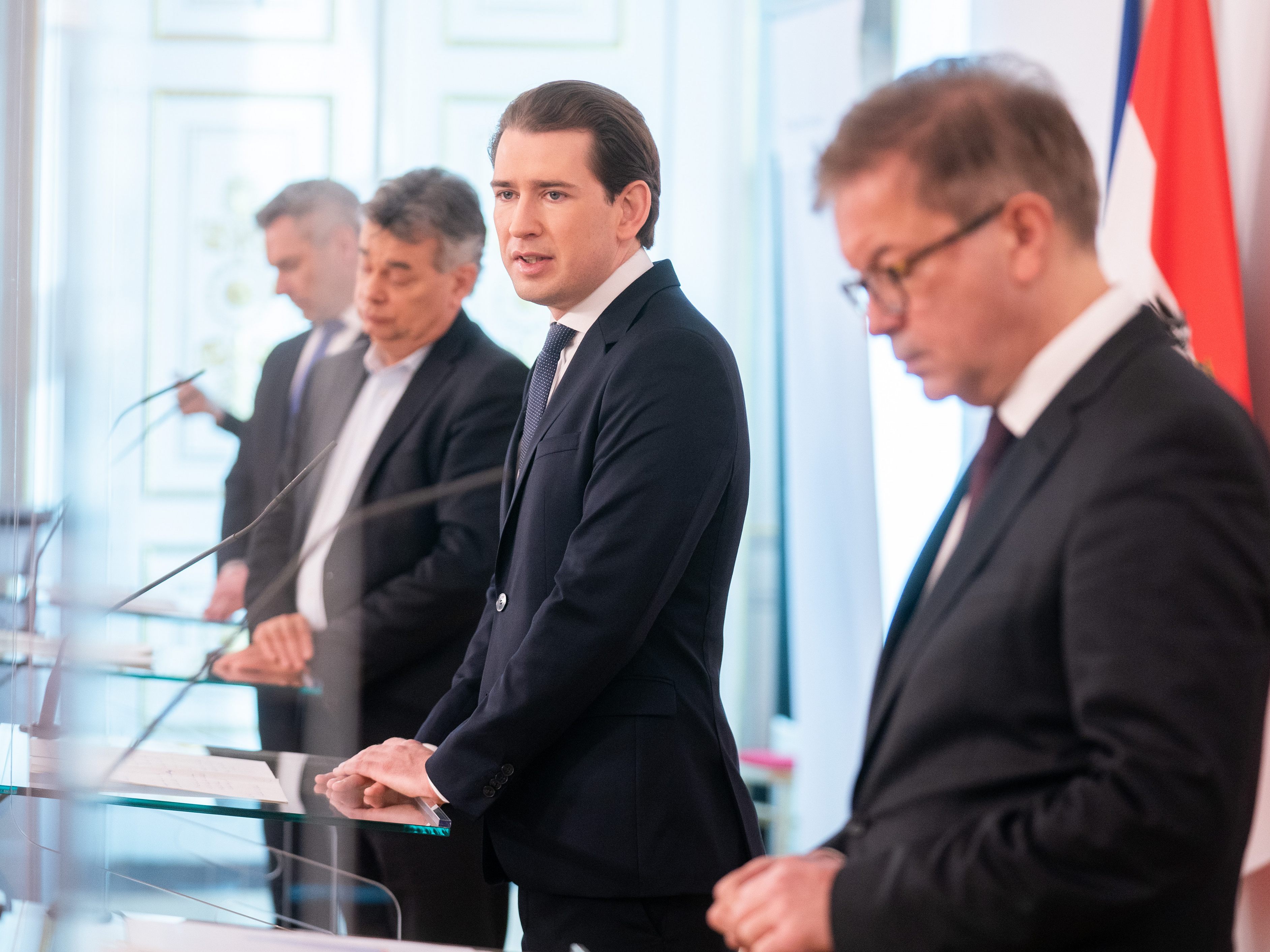 LIVE-Stream zur Regierungspressekonferenz. LIVE-Stream zur Regierungspressekonferenz.