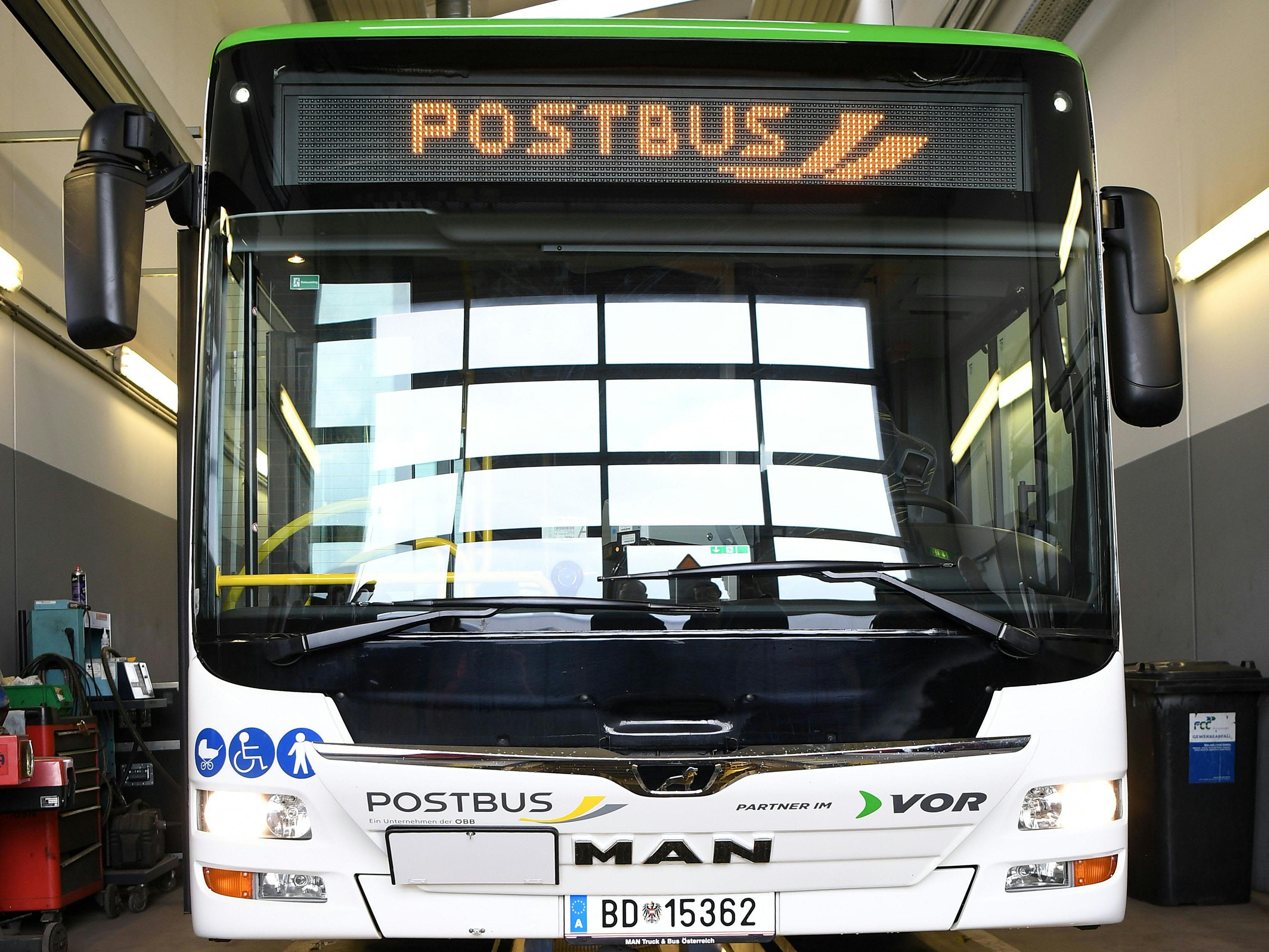 In Postbussen werden weiterhin Tickets verkauft.