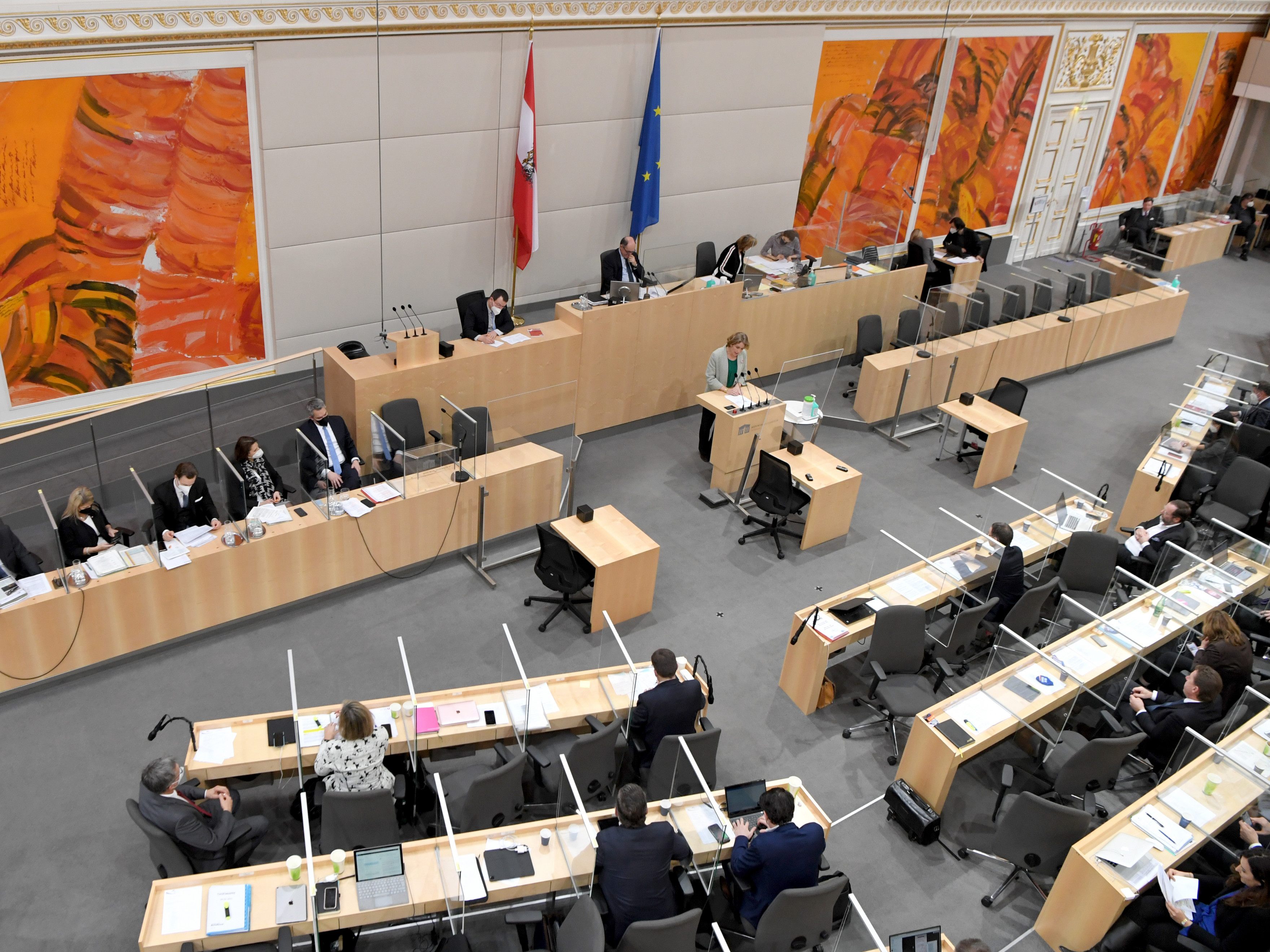 Im Nationalrat wurde die neuerliche 10-Tages-Verlängerung genehmigt.
