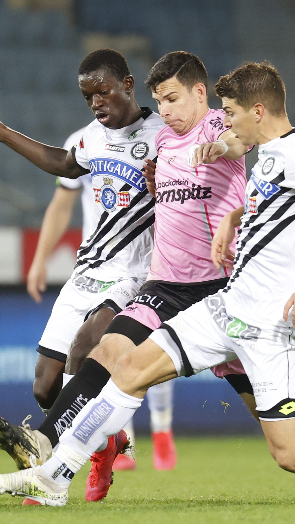 LIVE-Ticker zum Spiel LASK Linz gegen Sturm Graz ab 17.00 Uhr.