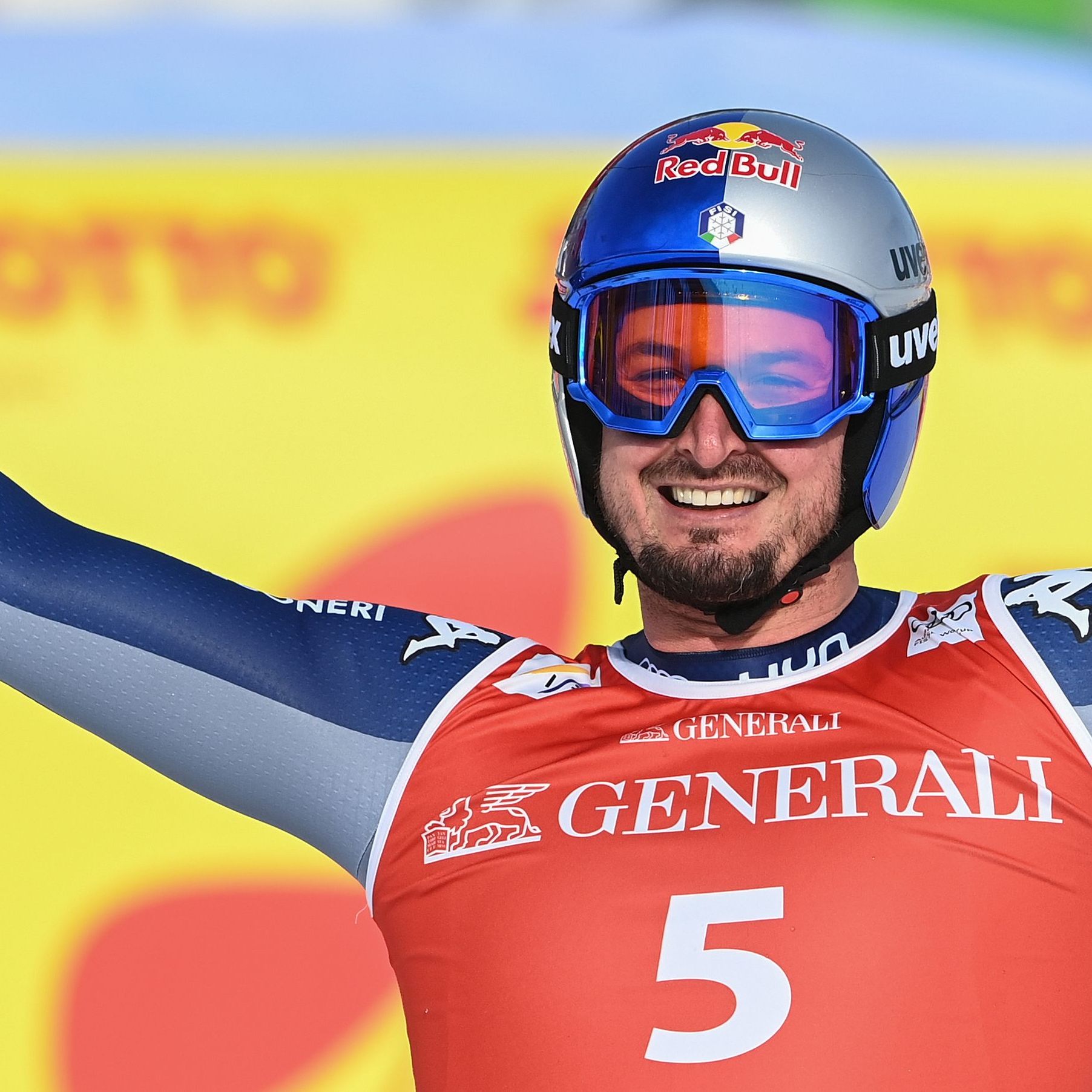 Dominic Paris gewinnt die Abfahrt in Garmisch.