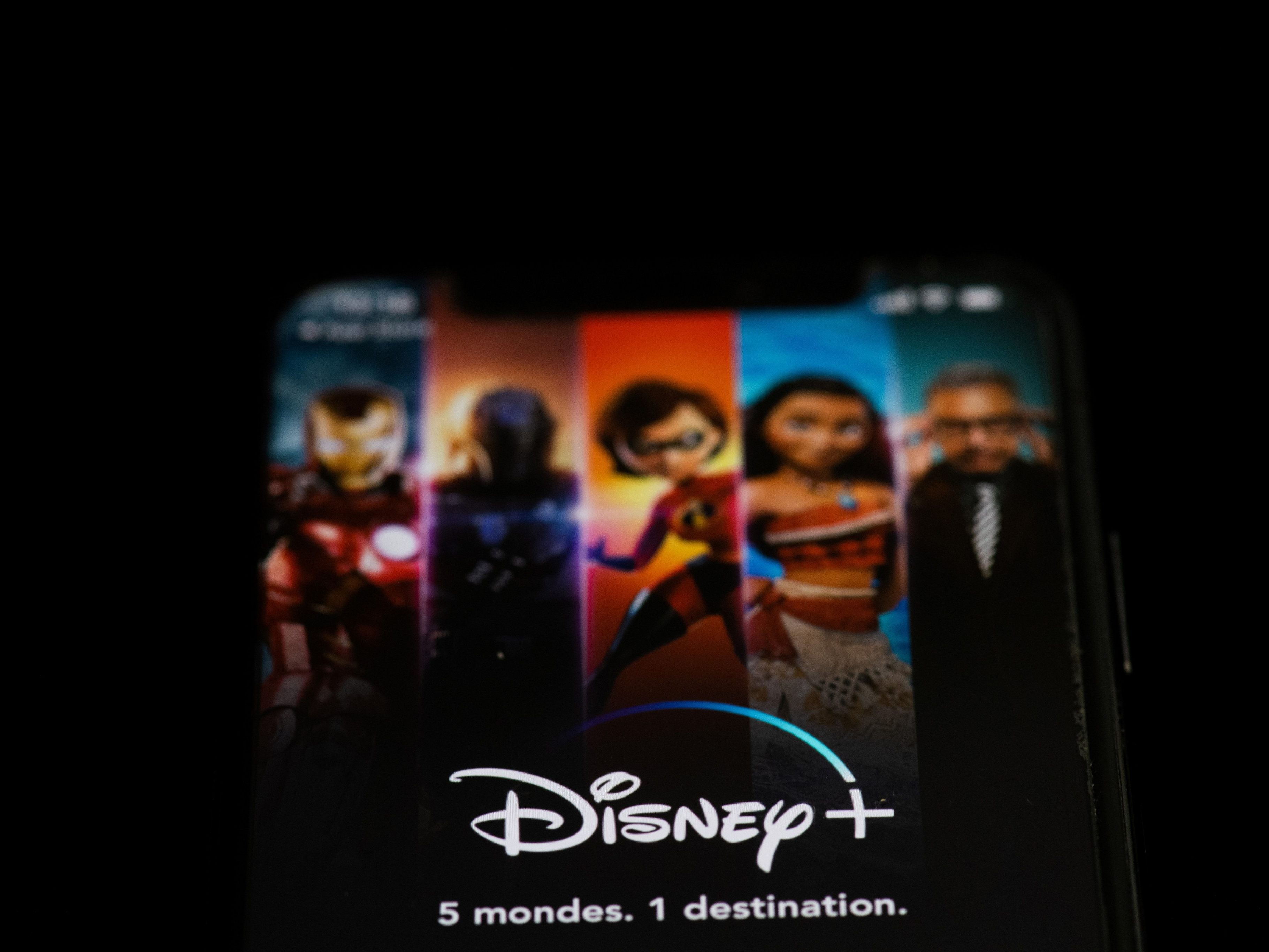Disney+ wird um einen Erwachsenenkanal erweitert. Disney+ wird um einen Erwachsenenkanal erweitert.