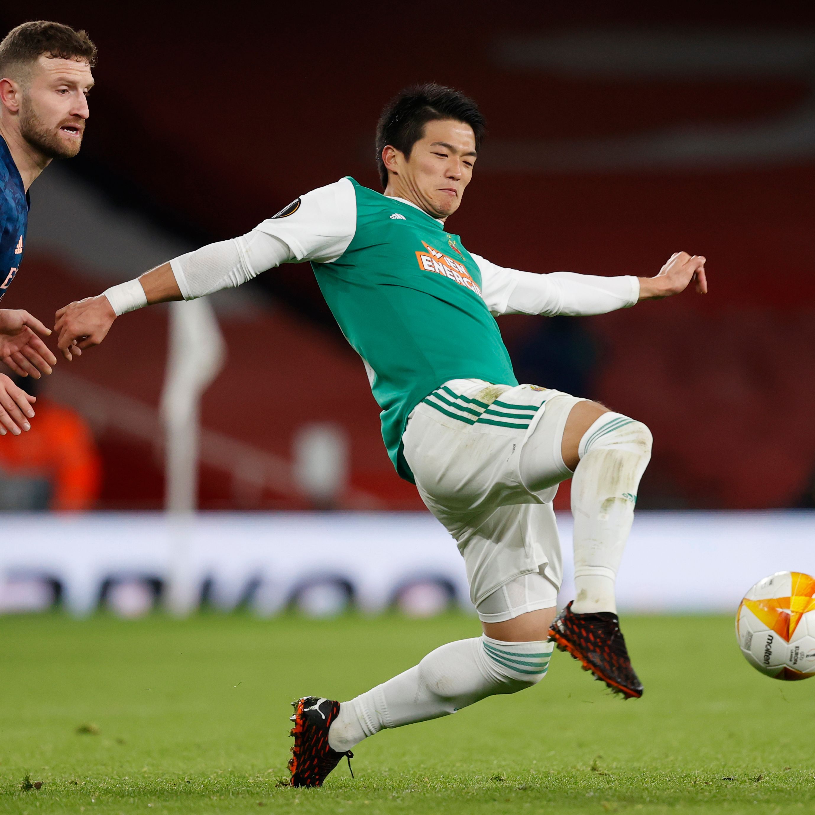 Kitagawa (r) fällt verletzt aus.