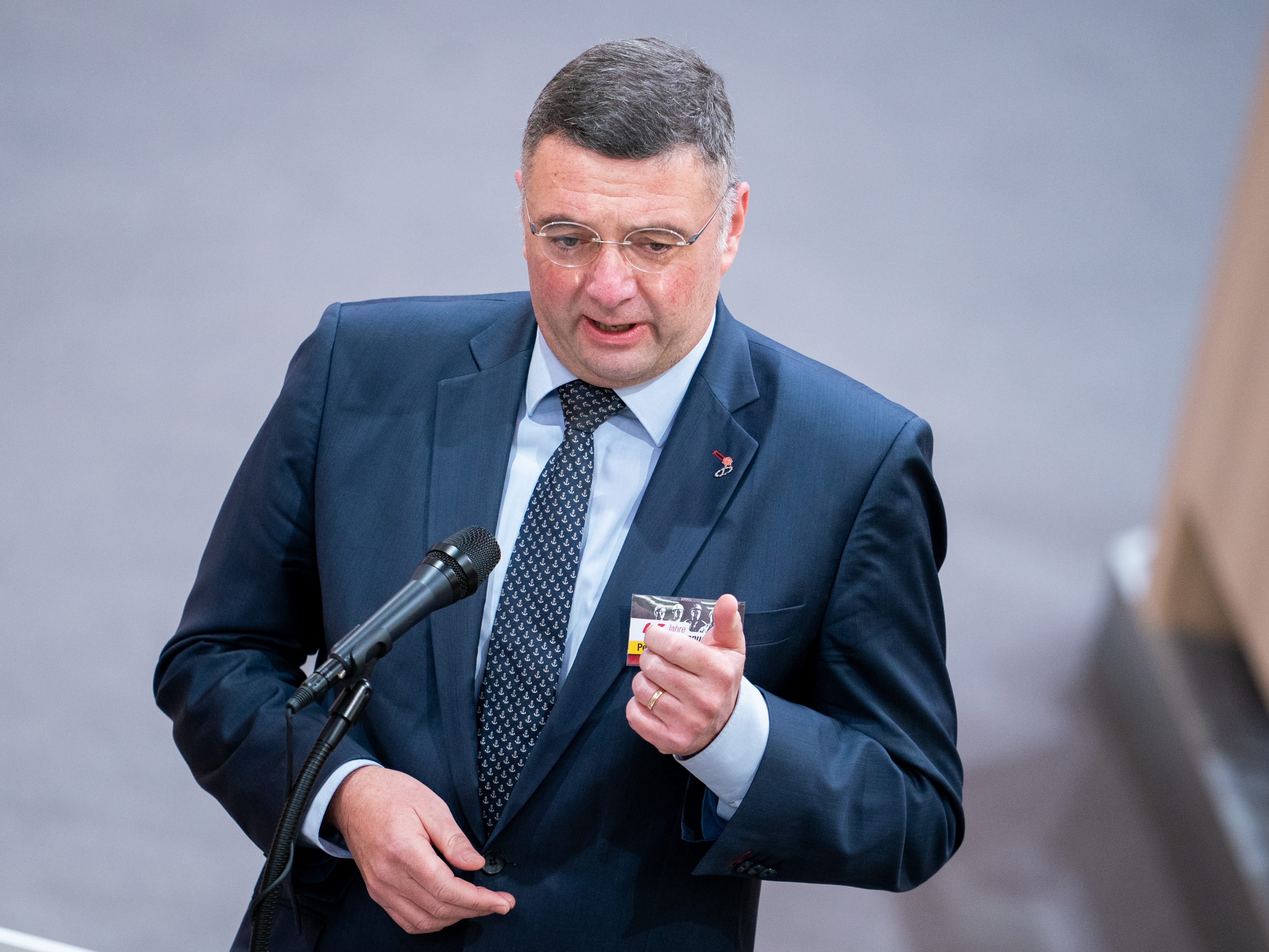 Kritik kommt von SPÖ-Vizeklubchef Leichtfried. Kritik kommt von SPÖ-Vizeklubchef Leichtfried.