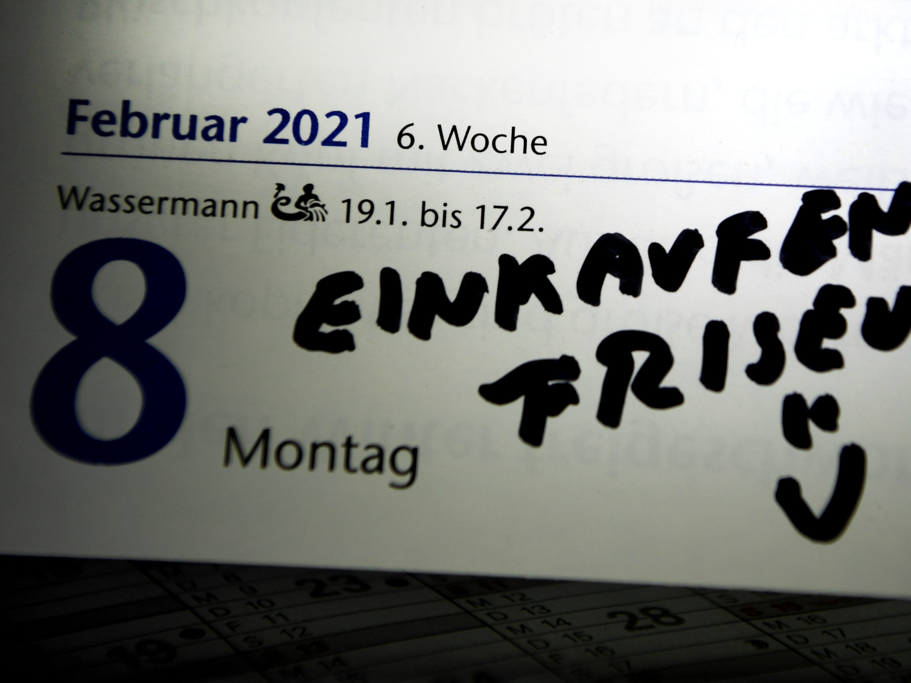 Experten warnen vor einer zu schnellen Öffnung. Experten warnen vor einer zu schnellen Öffnung.