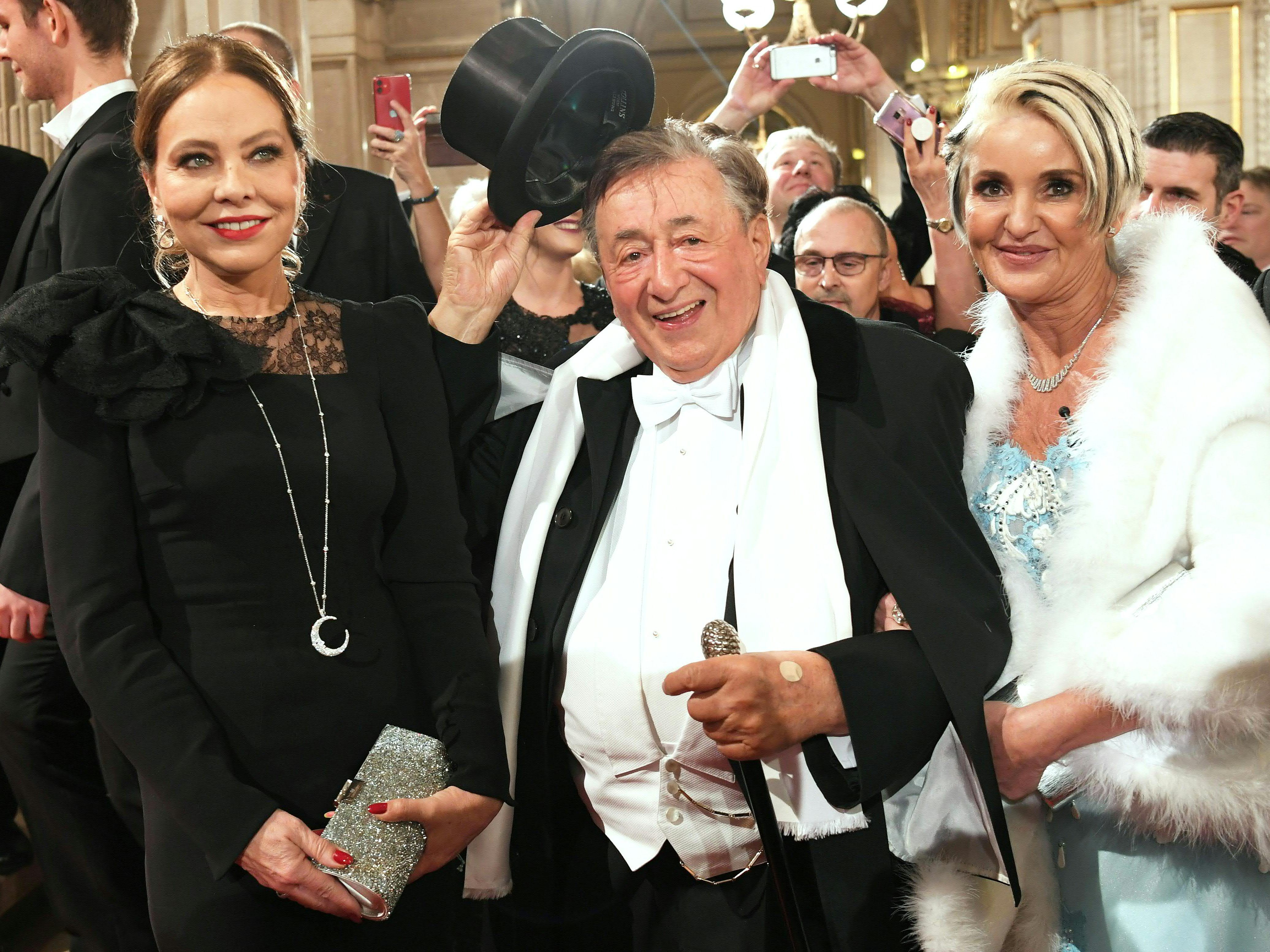 Es wäre der 30. Opernball für Richard Lugner gewesen. Es wäre der 30. Opernball für Richard Lugner gewesen.