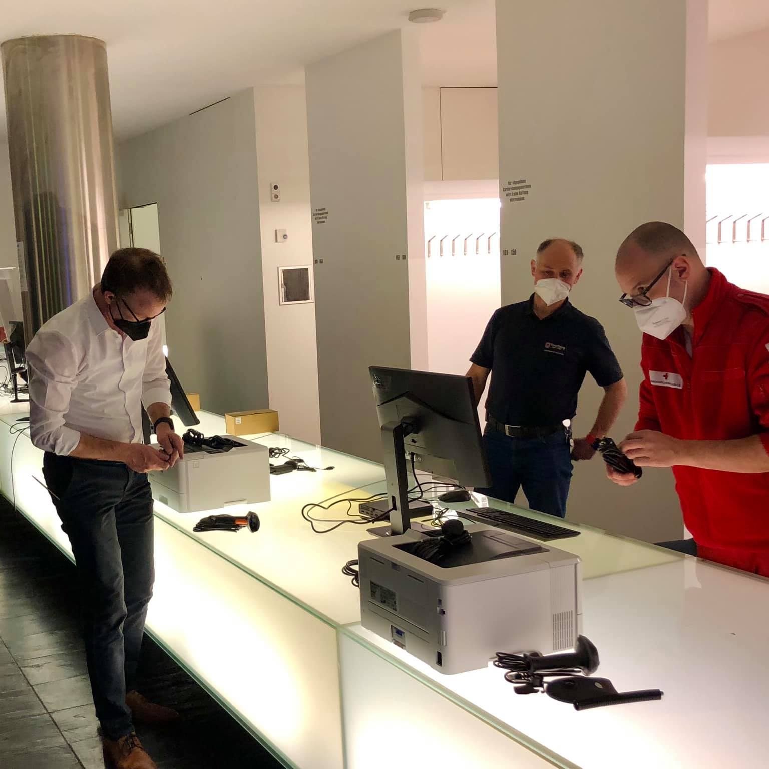 Im Leiblachsaal wurde binnen 8 Stunden eine neue Teststation aufgebaut.