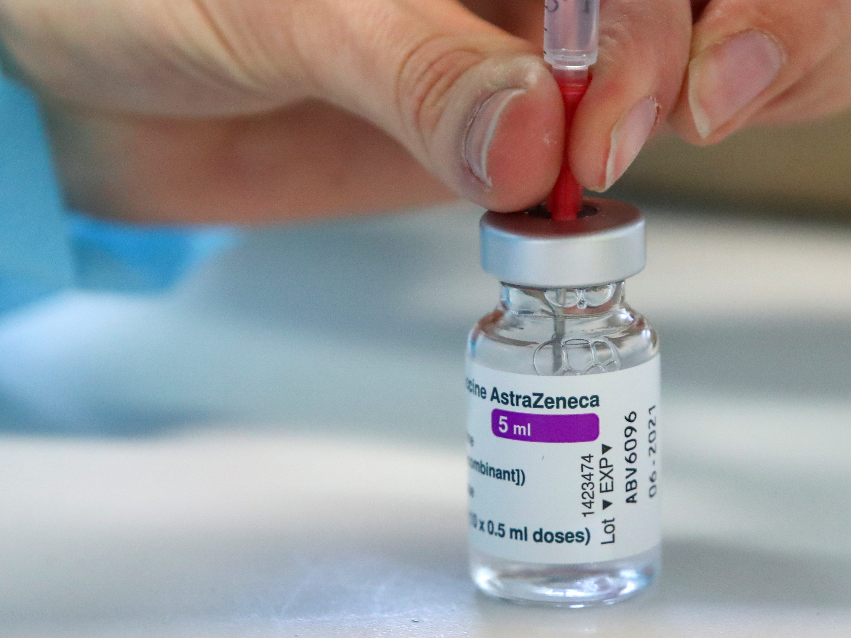 In Österreich wird vorerst weiter mit AstraZeneca geimpft. In Österreich wird vorerst weiter mit AstraZeneca geimpft.