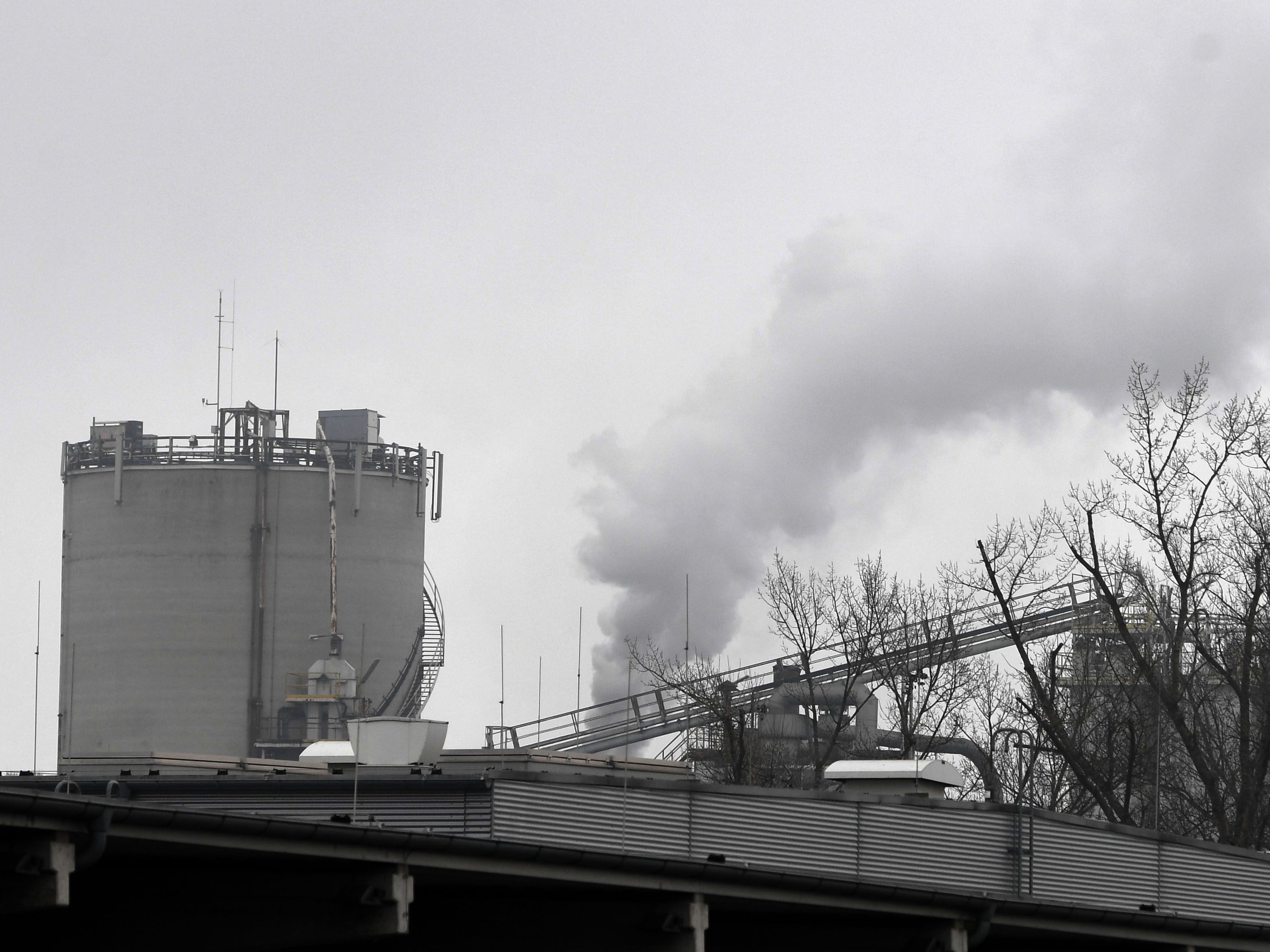 Ohne Änderung der Energiepolitik wird der Effekt aber nur vorübergehend sein. Ohne Änderung der Energiepolitik wird der Effekt aber nur vorübergehend sein.
