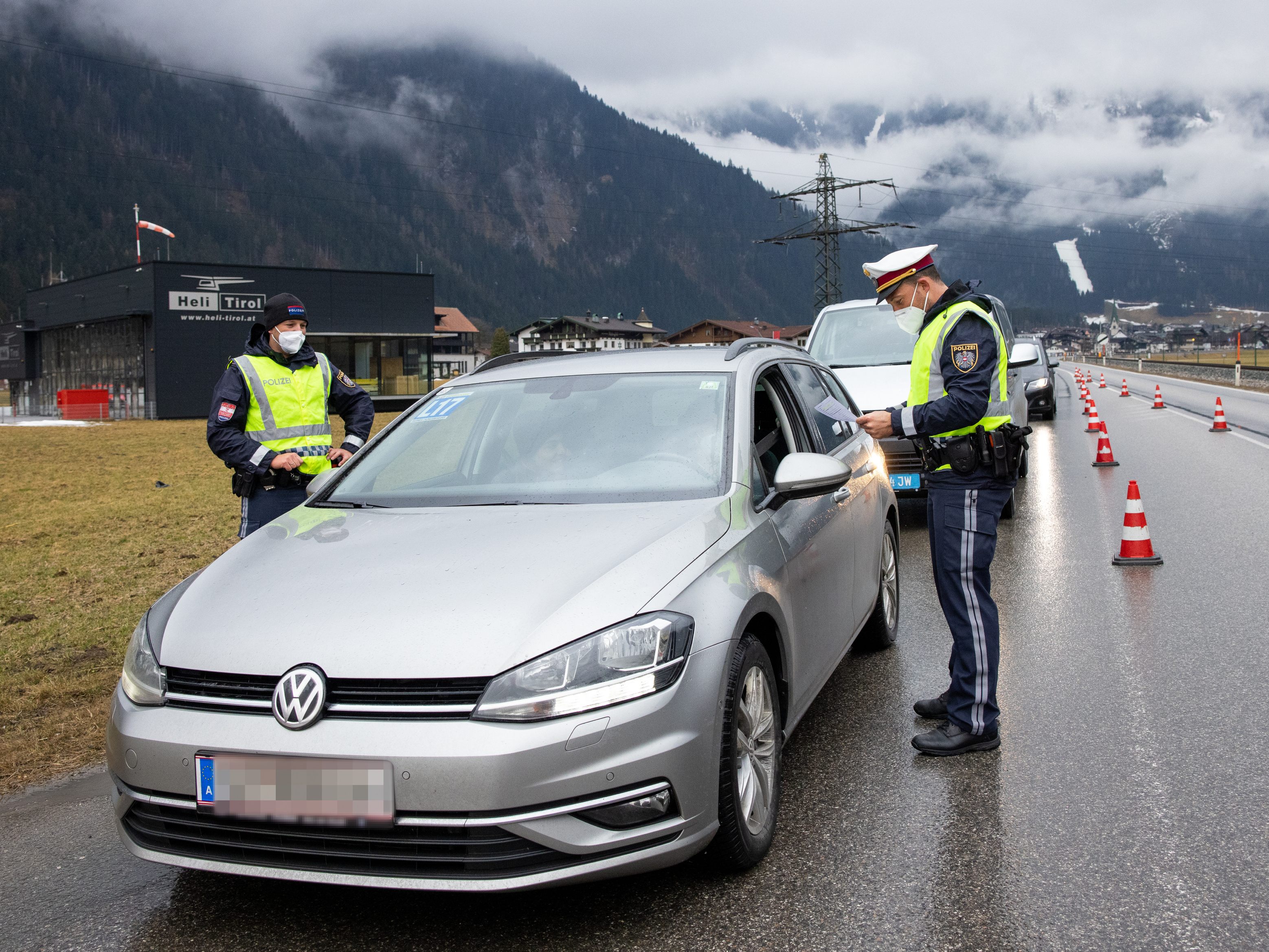 Reisewarnung für Tirol aufgehoben. Reisewarnung für Tirol aufgehoben.