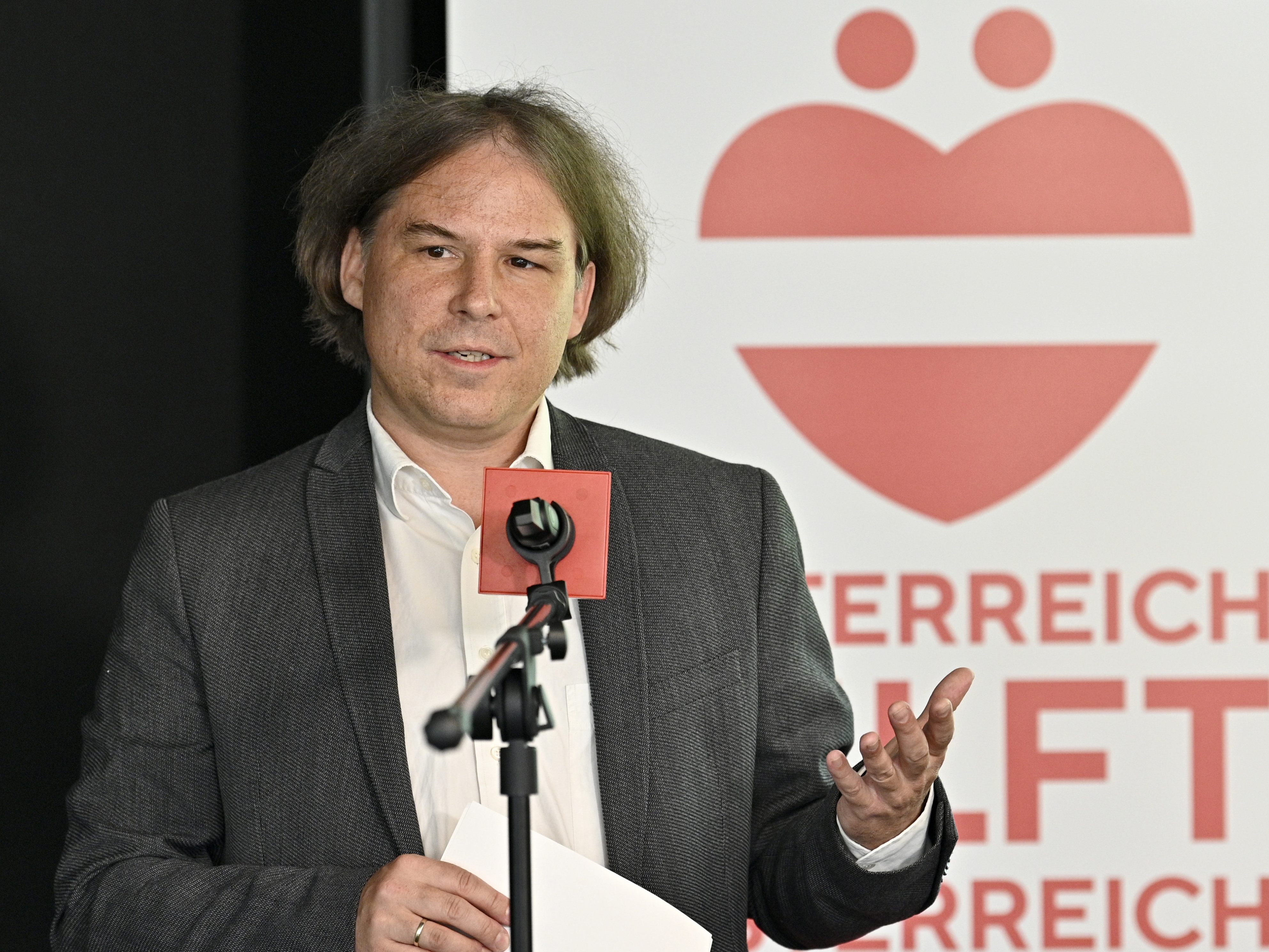 Schenk fordert School Nurses. Schenk fordert School Nurses.