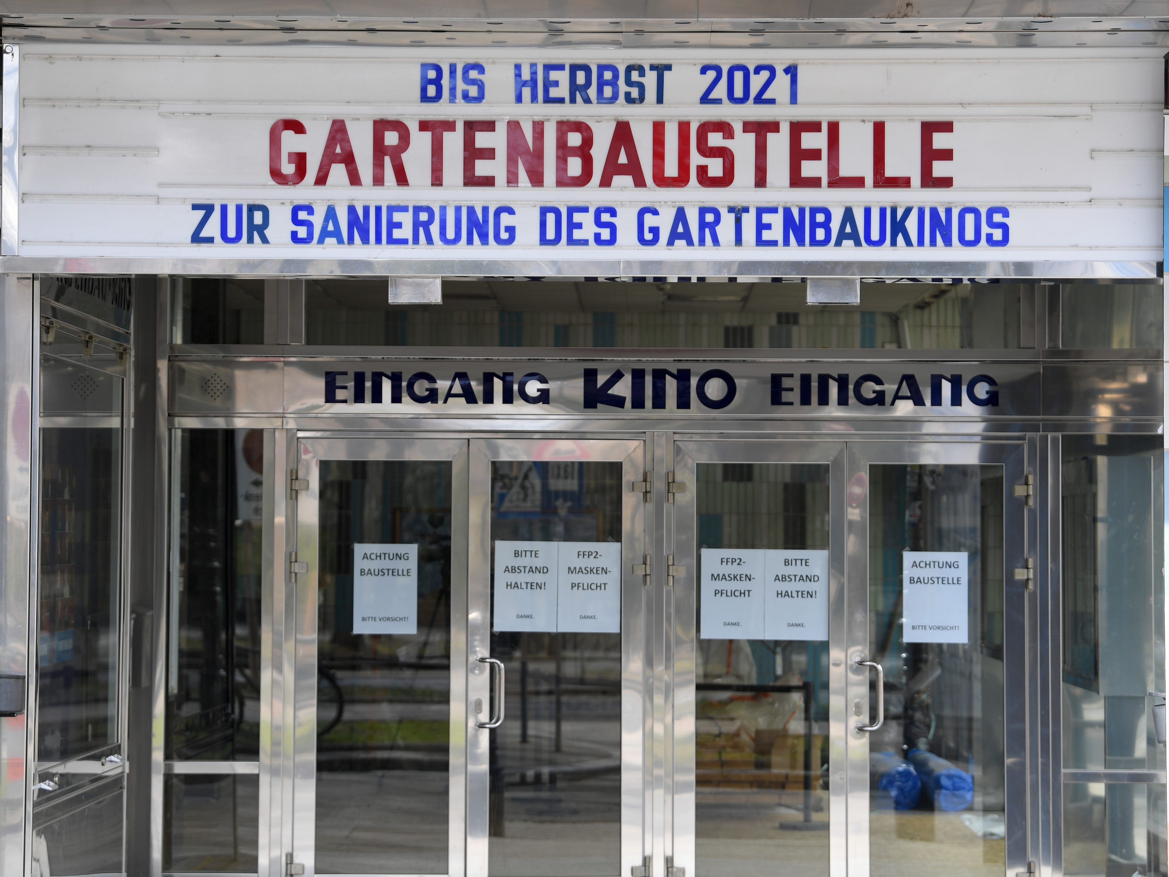Das Wiener Traditionskino soll in den Originalzustand von 1960 rückgeführt werden. Das Wiener Traditionskino soll in den Originalzustand von 1960 rückgeführt werden.
