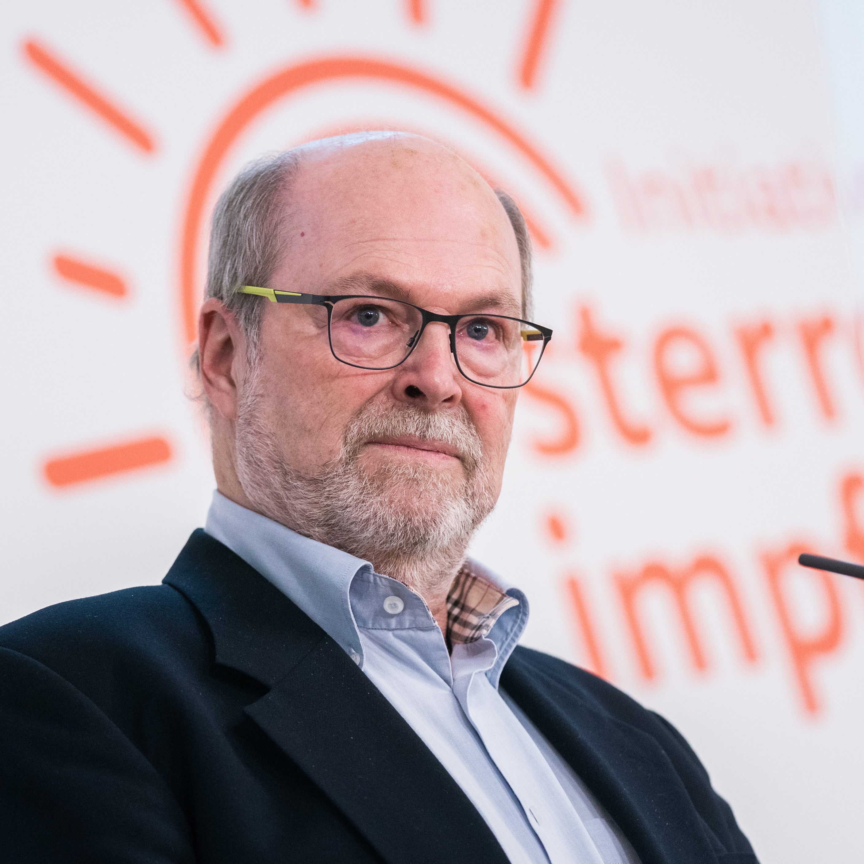 Aktuelles zur Corona-Schutzimpfung mit "Österreich impft"-Sprecher Herwig Kollaritsch.