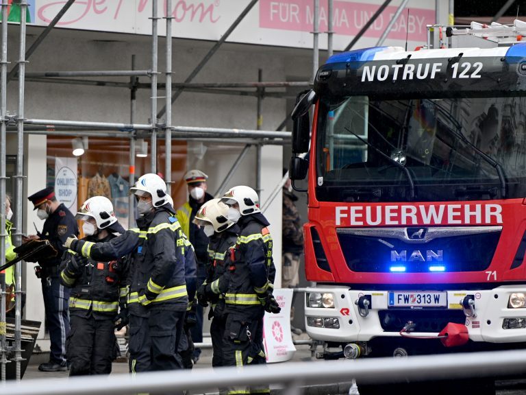 Eine Wiener Trafikantin wurde bei lebendigem Leib angezündet. Eine Wiener Trafikantin wurde bei lebendigem Leib angezündet.