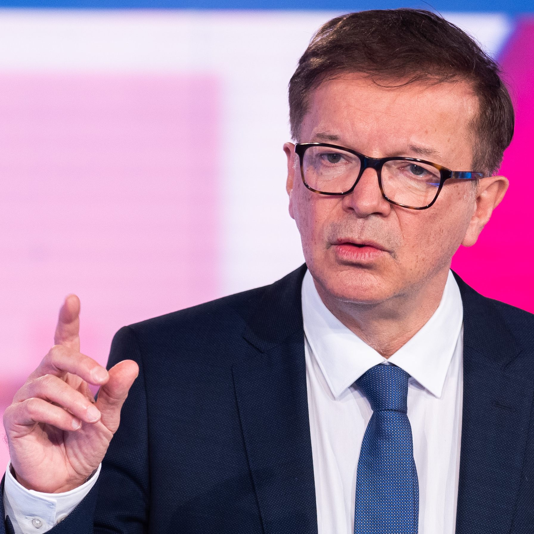 Anschober plädierte im Vorfeld für eine regionale "Notbremse".