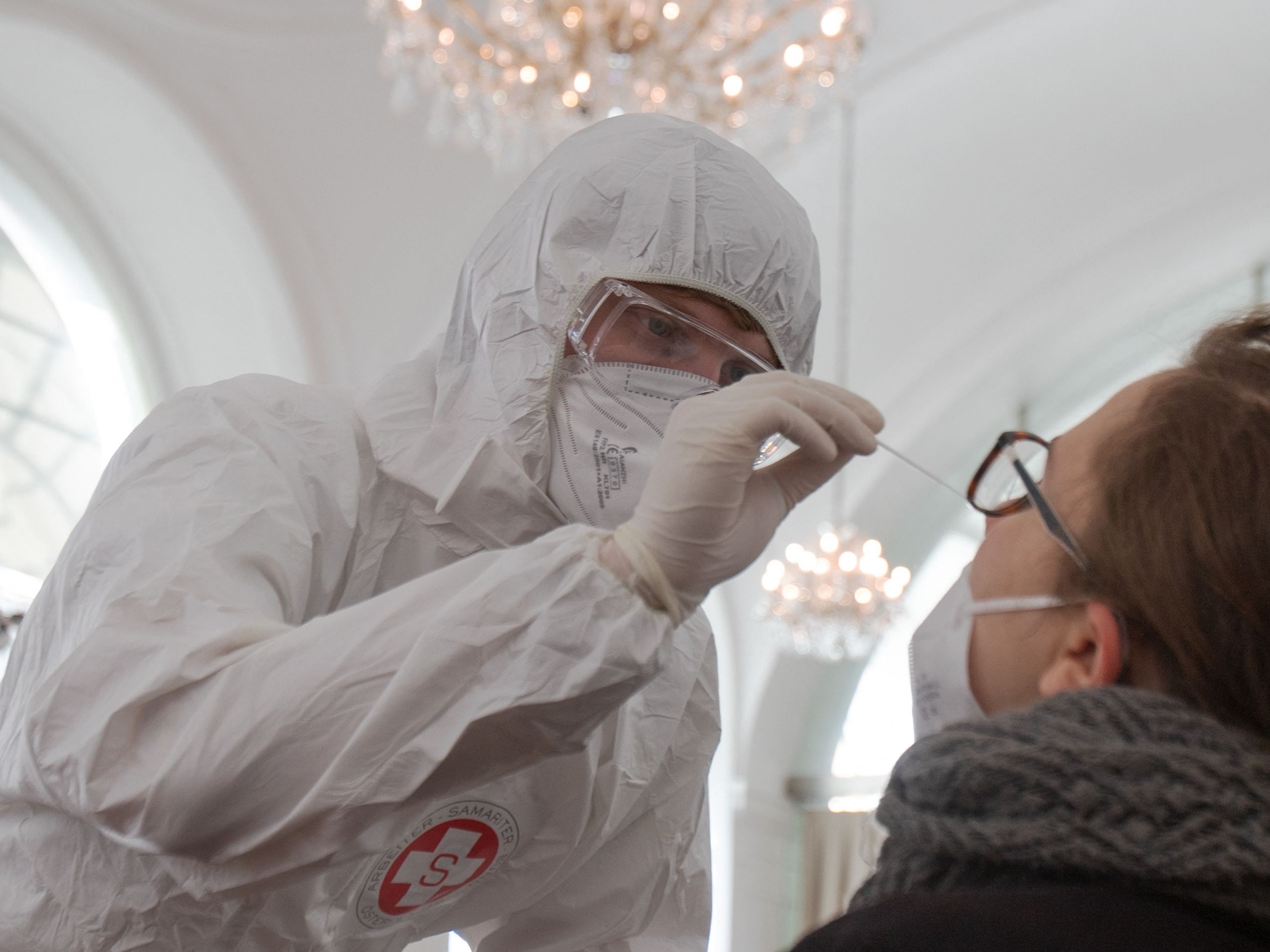 R-Zahl: In allen Bundesländern über dem kritischen Wert von 1. R-Zahl: In allen Bundesländern über dem kritischen Wert von 1.