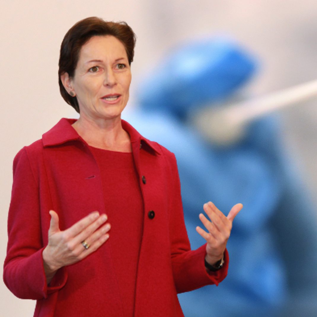 Eine Befreiung von der Testpflicht, gab es bislang nur für Genesene und Personen mit einem Nachweis über neutralisierende Antikörper.