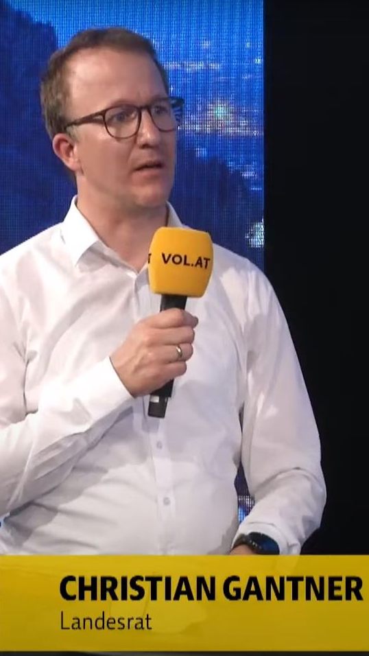 Christian Gantner zu den Ausreisekontrollen aus dem Leiblachtal im Studio von "Vorarlberg LIVE".