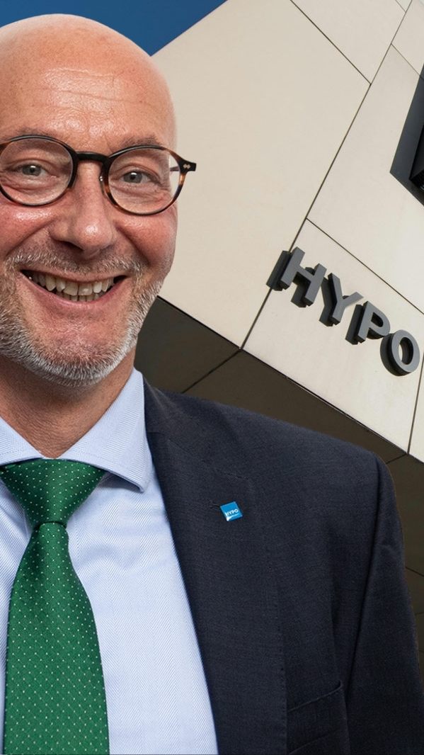 Sabine Nigsch (r.) und Stephan Modler (l.) übernehmen die Marketing-Agenden bei der Hypo Vorarlberg.