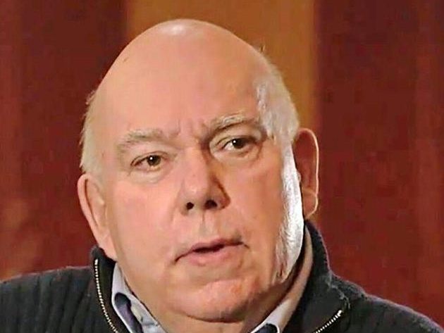 Bordin brach am Begräbnis seiner Schwiegermutter zusammen.