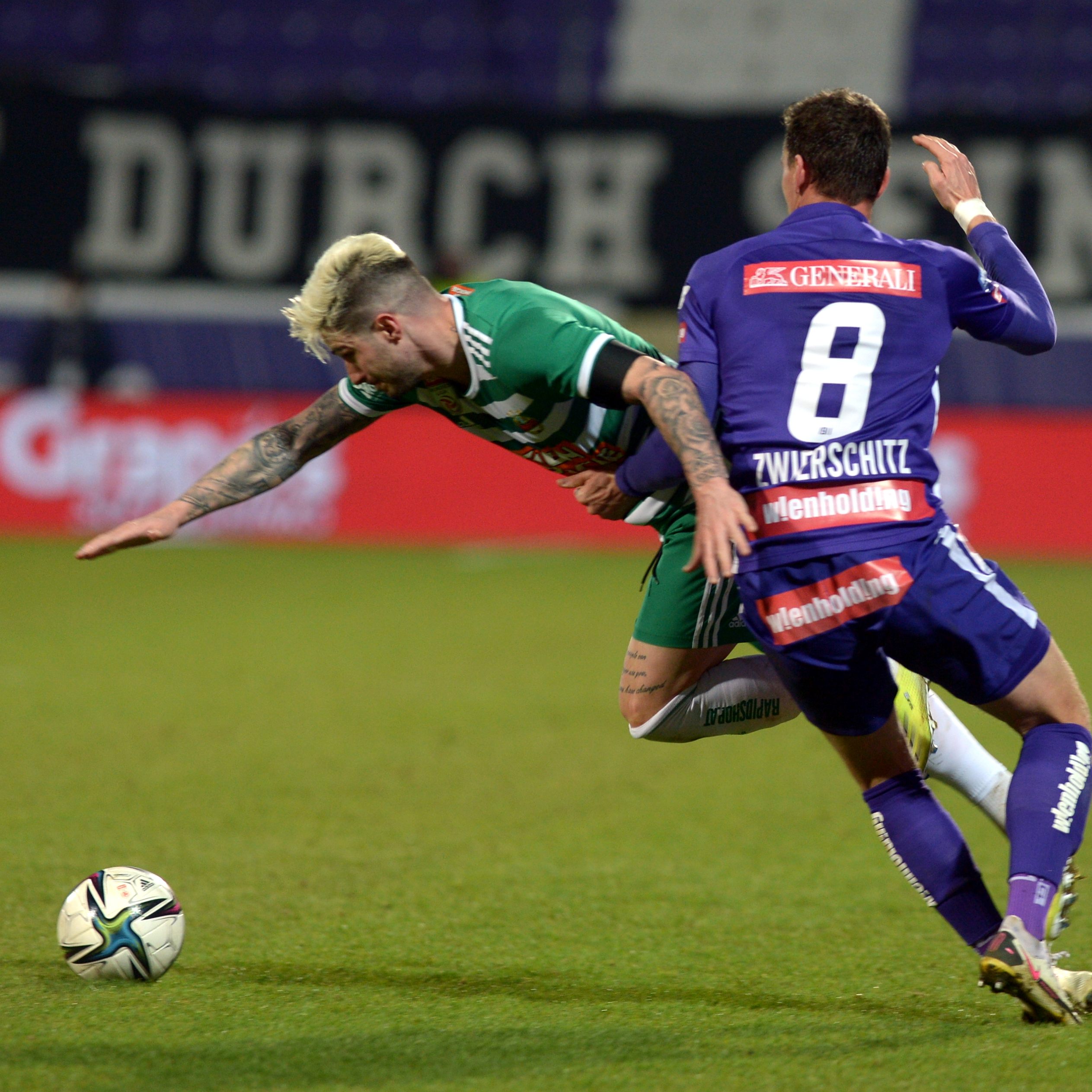 Fountas zog sich gegen die Wiener Austria eine Kopfverletzung zu.