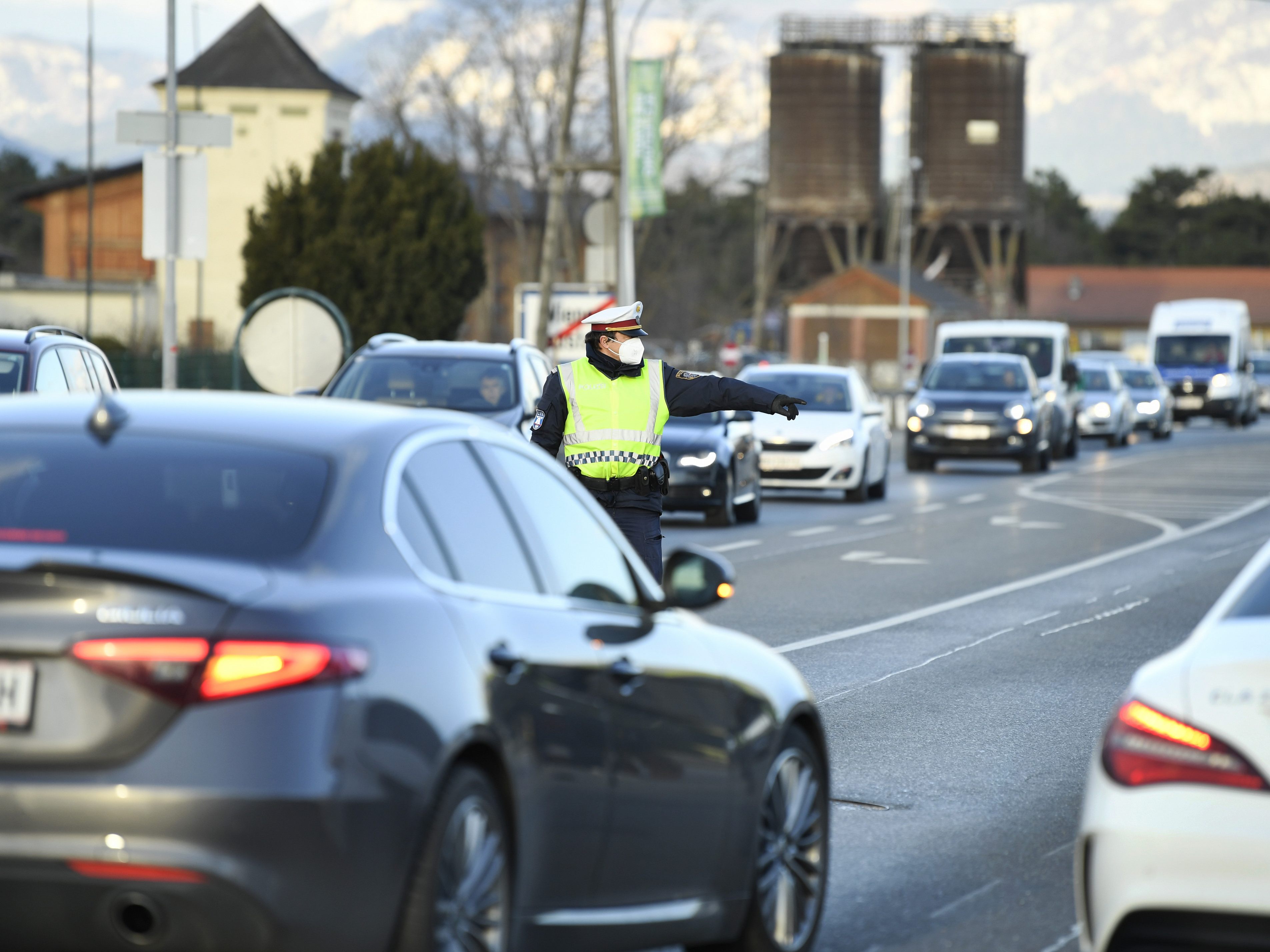 Kontrollen nach dem Vorbild von Wiener Neustadt sind geplant. Kontrollen nach dem Vorbild von Wiener Neustadt sind geplant.