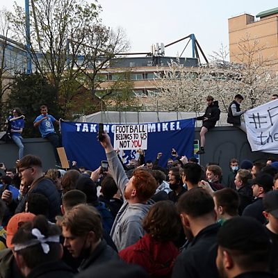 Proteste vor allem in England brachten Super League zu Fall