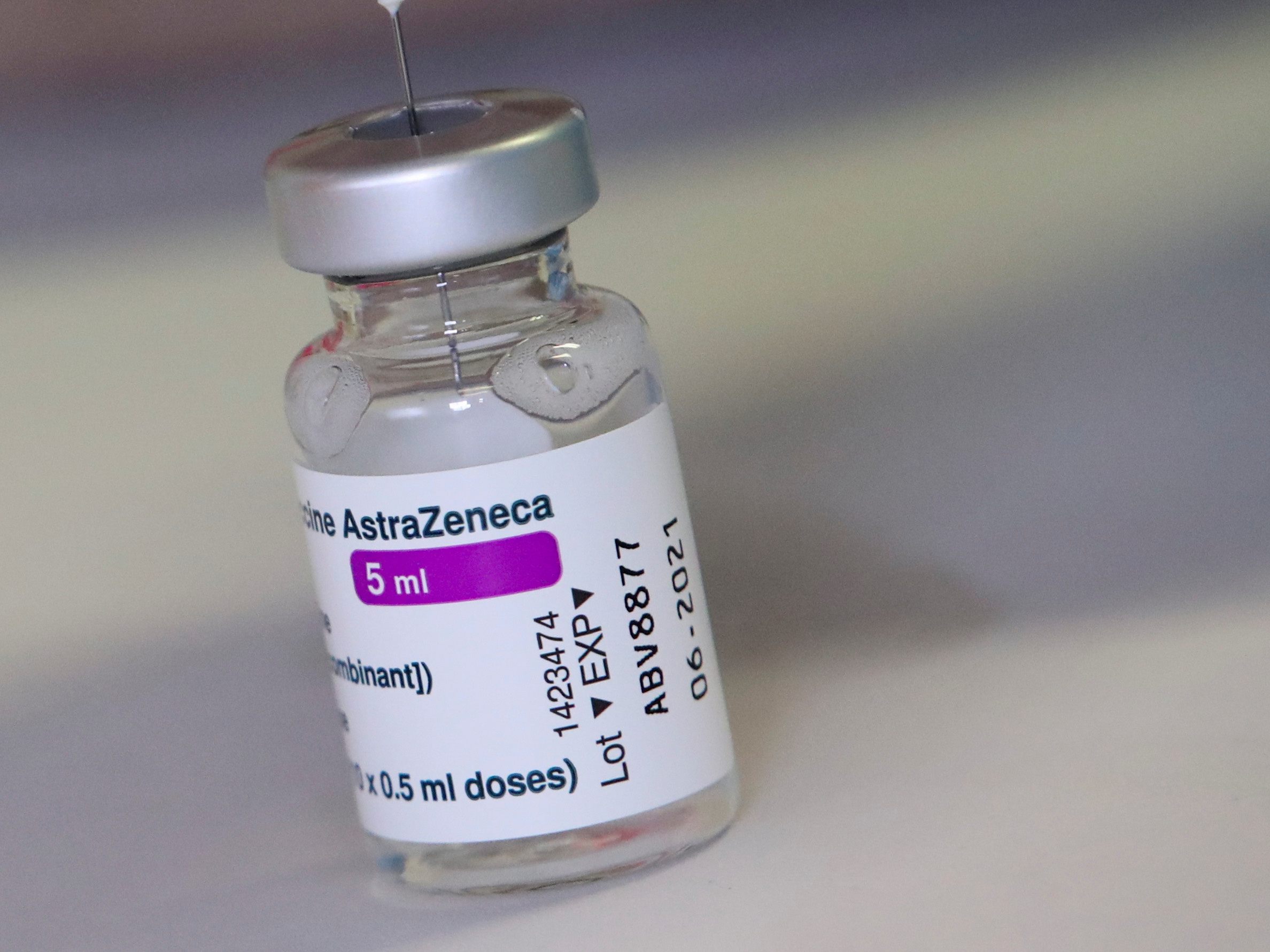 Die EMA empfiehlt keine Einschränkung von AstraZeneca-Impfstoff.