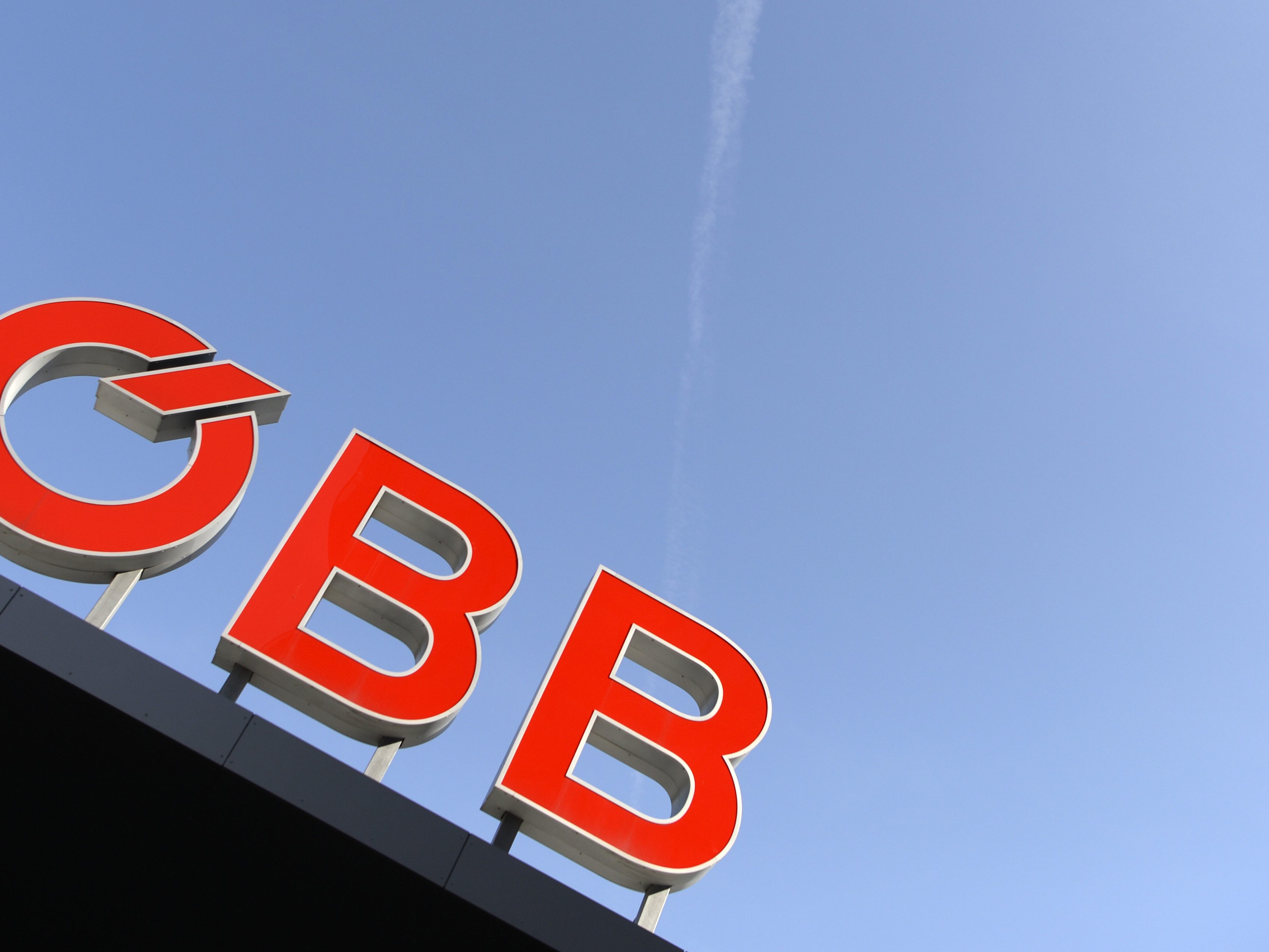 Eine Eisenbahnkrise konnte jedoch verhindert werden. Eine Eisenbahnkrise konnte jedoch verhindert werden.