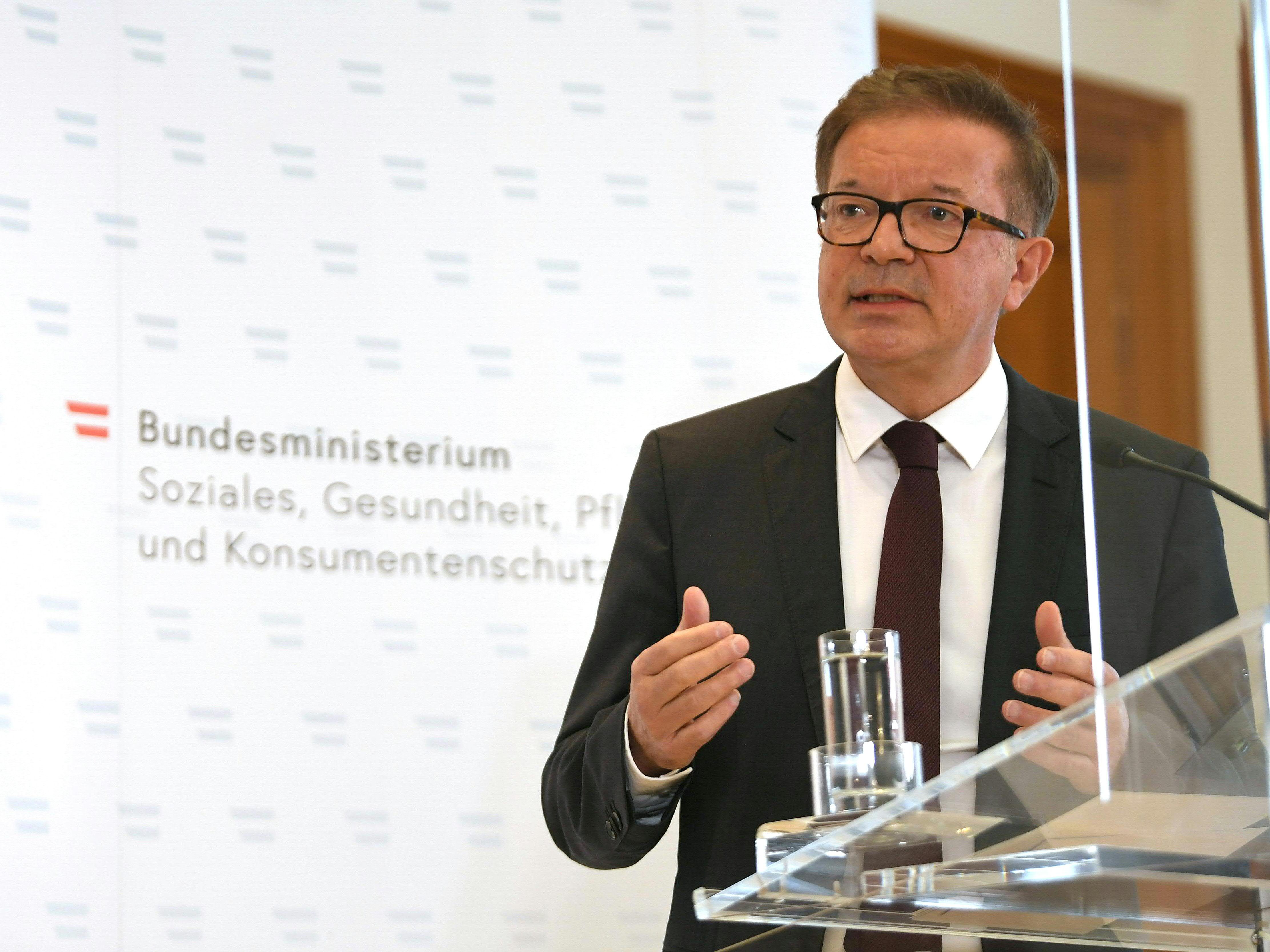 Anschober hat das Amt als Gesundheitsminister zurückgelegt - im Ländervergleich ist er damit einer von vielen Anschober hat das Amt als Gesundheitsminister zurückgelegt - im Ländervergleich ist er damit einer von vielen
