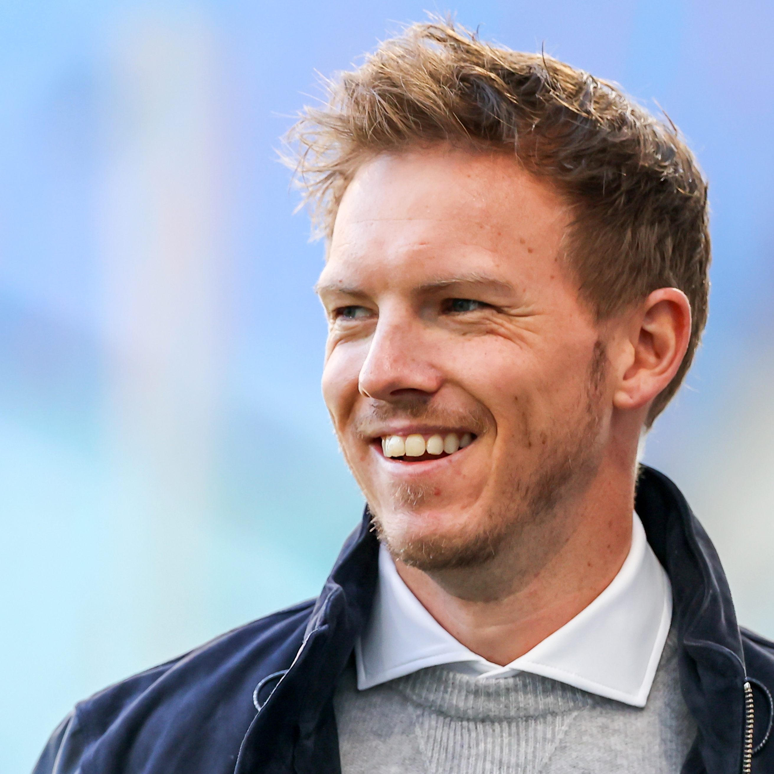 Der FC Bayern verpflichtet Julian Nagelsmann als neuen Chef-Trainer.